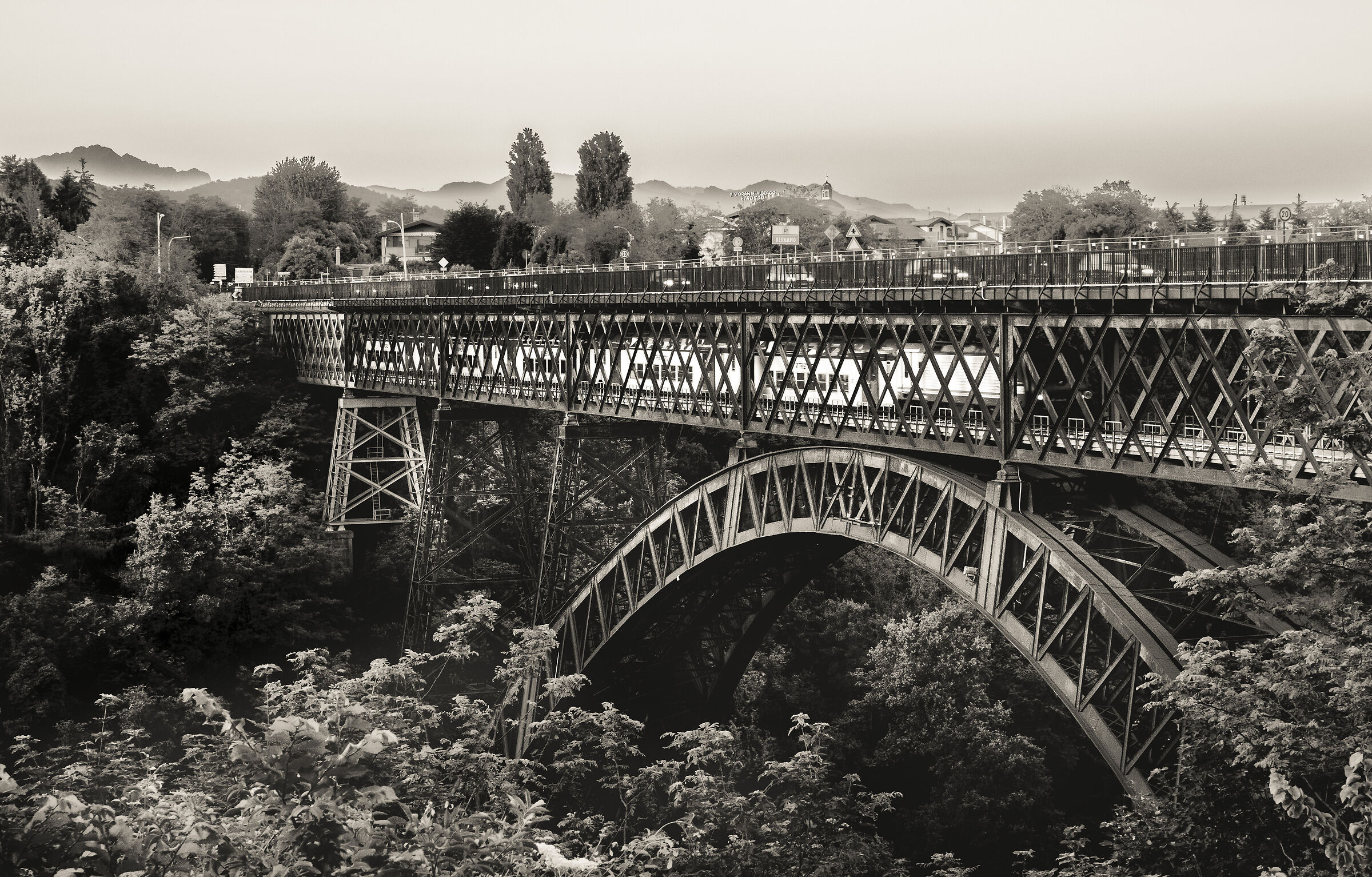 Paderno Bridge .