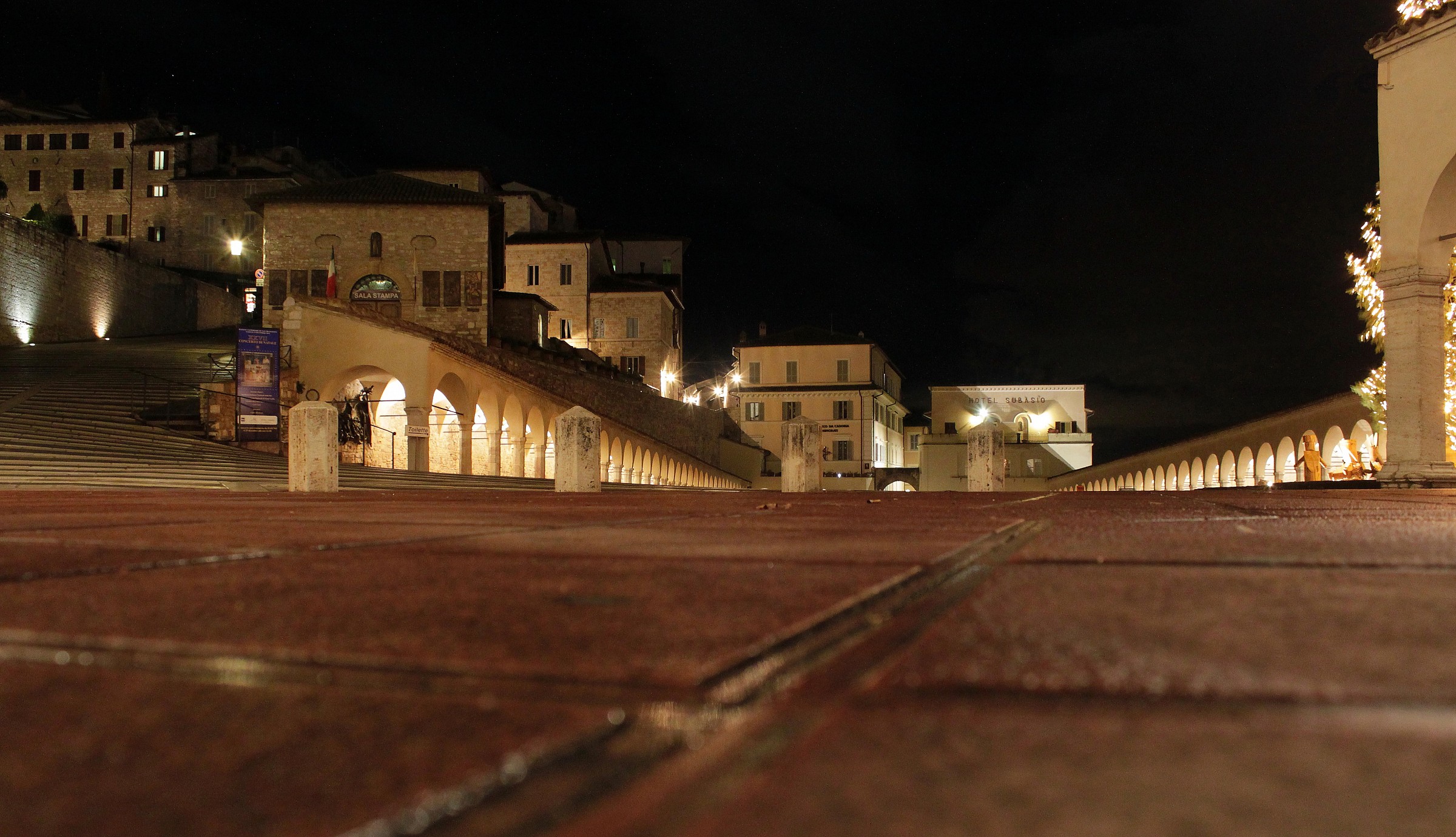 Assisi by night