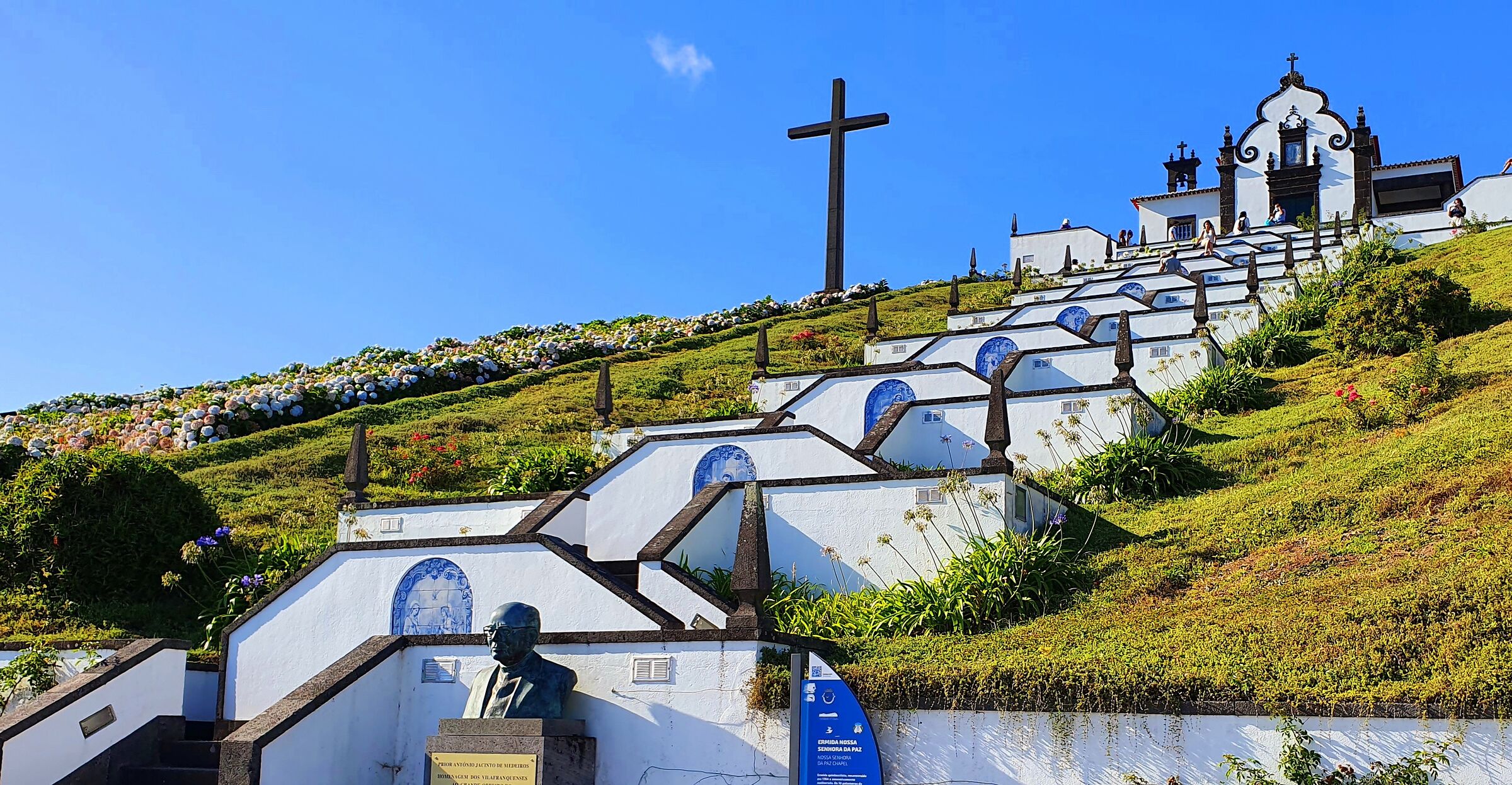 Nossa Senhora da Paz