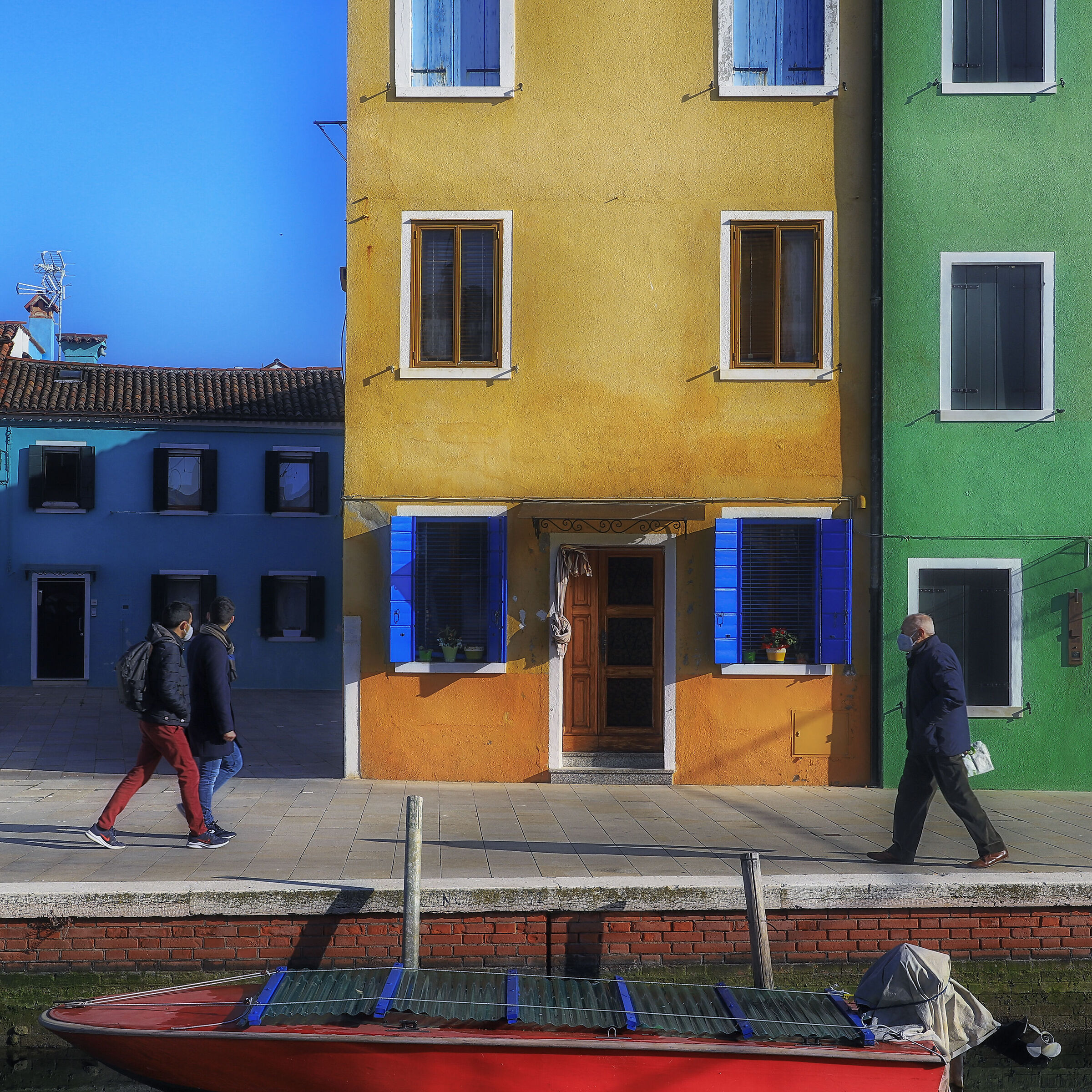 Everyday life  - Opposti