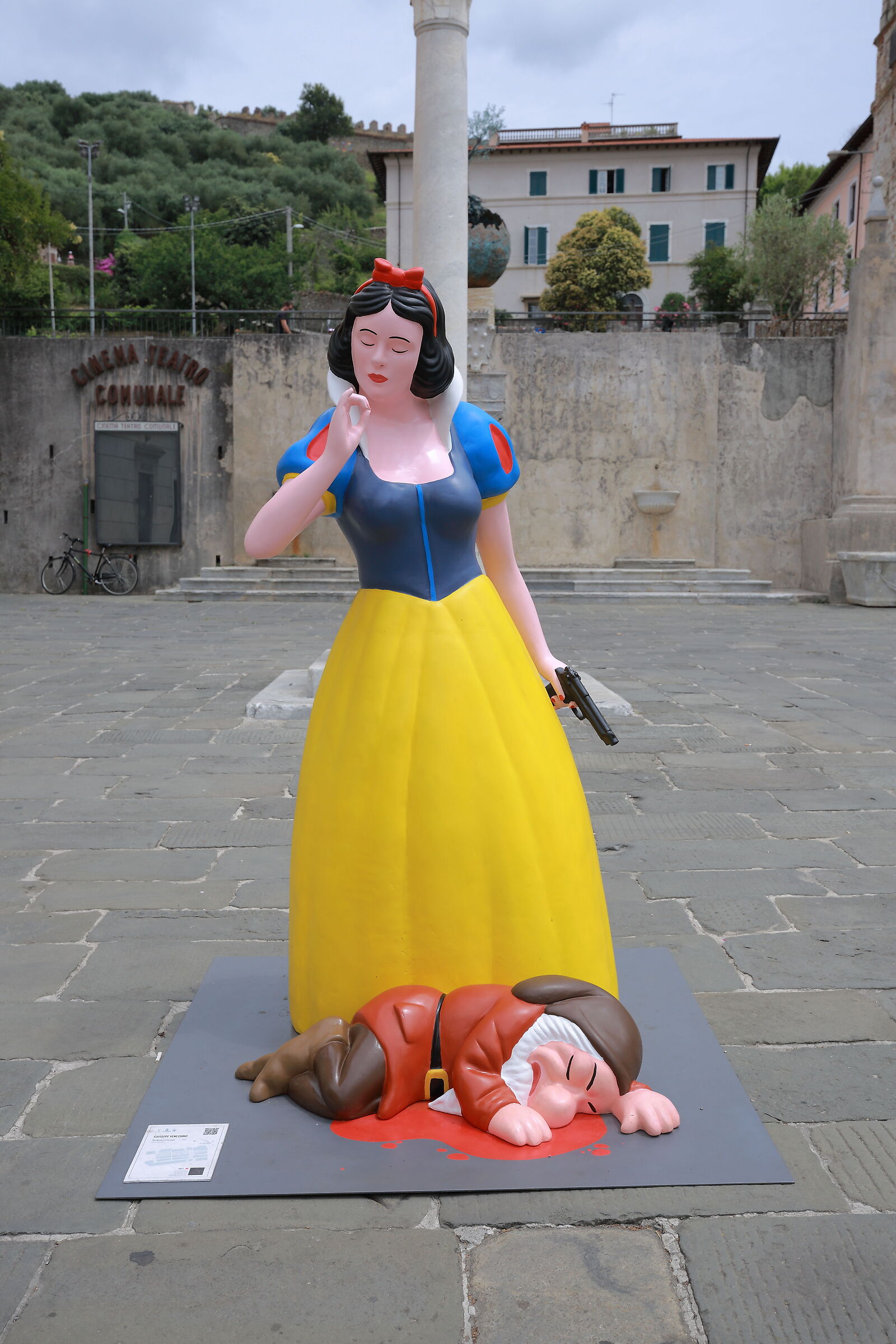 Snow White and the Seven Dwarfs, the Massacre of the Innocen...