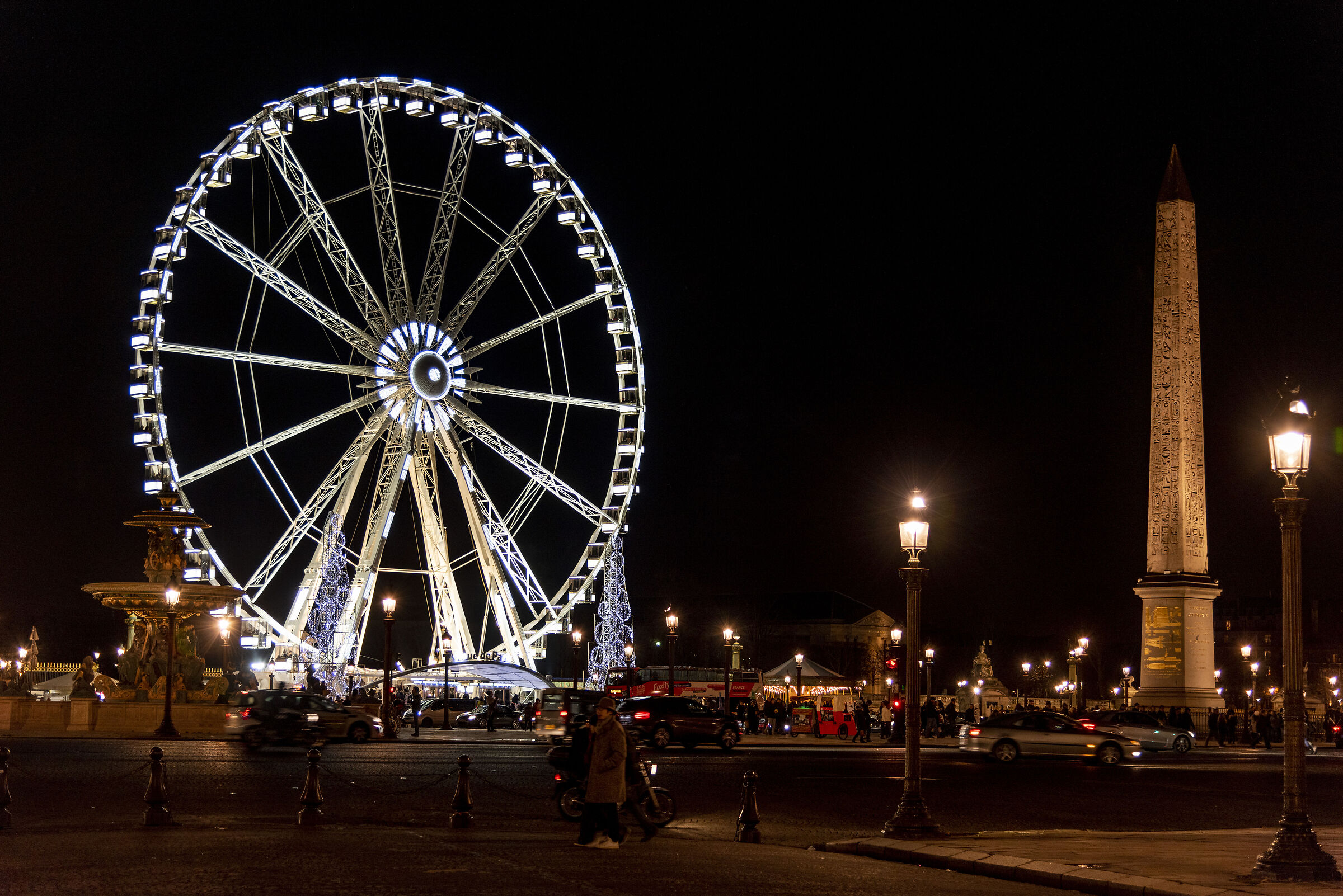 Parigi - La ruota lungo la Senna