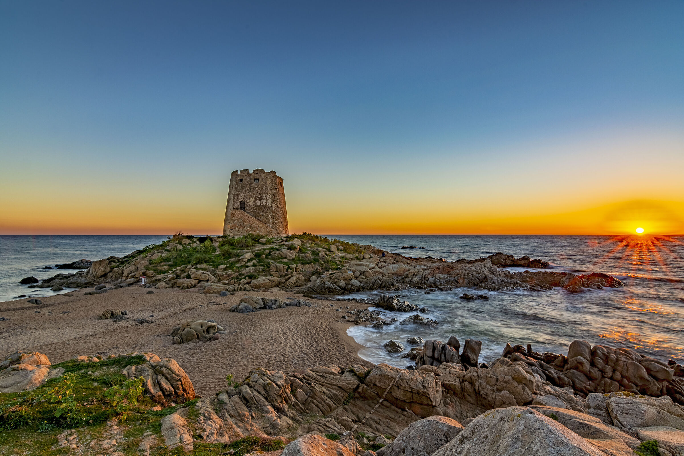 La torre e l'alba