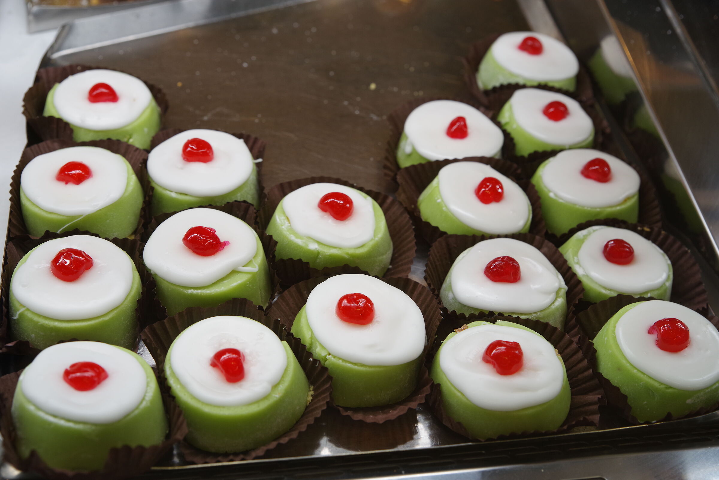 my Latina (central bar) with icing