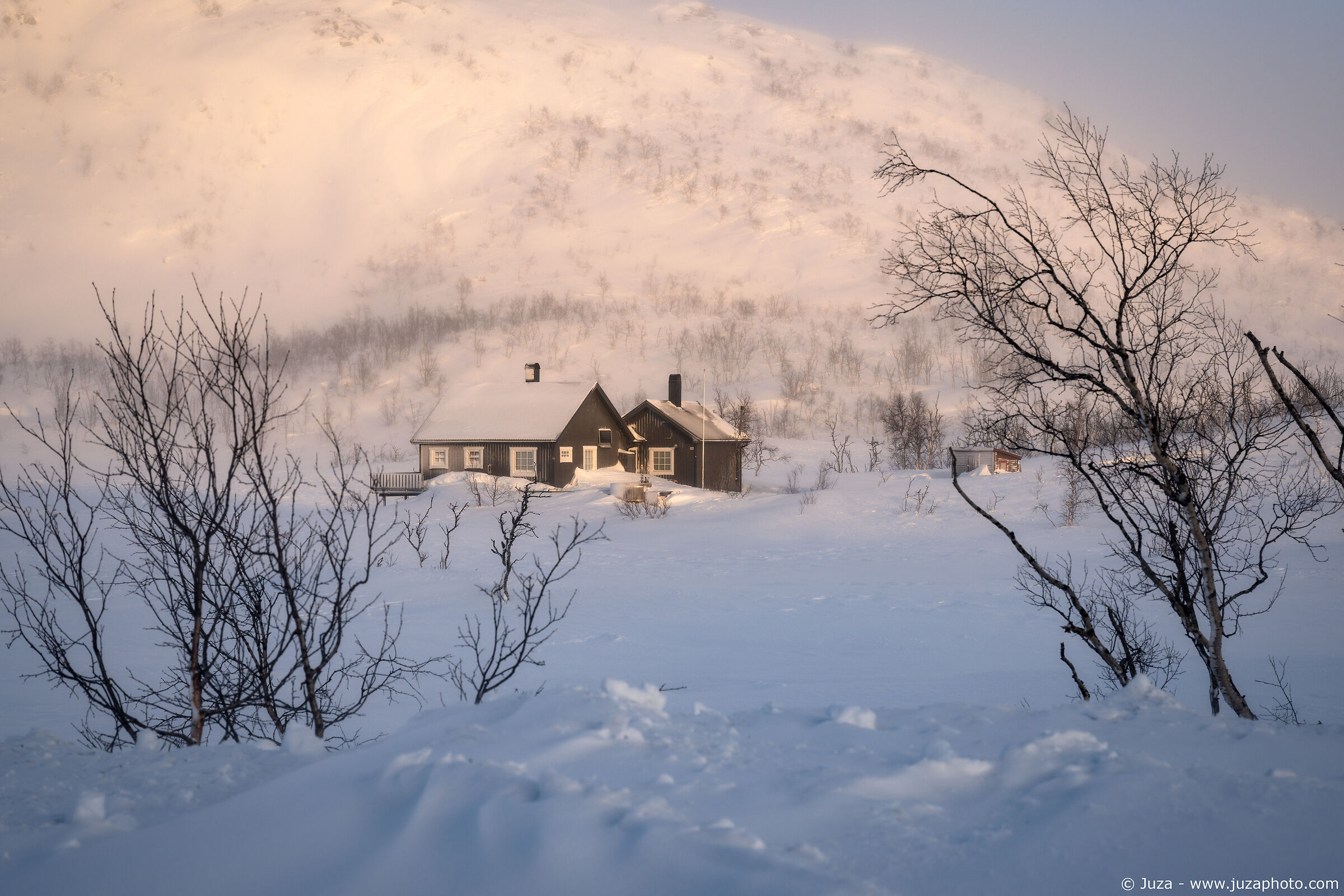 Le case sulla strada per Abisko