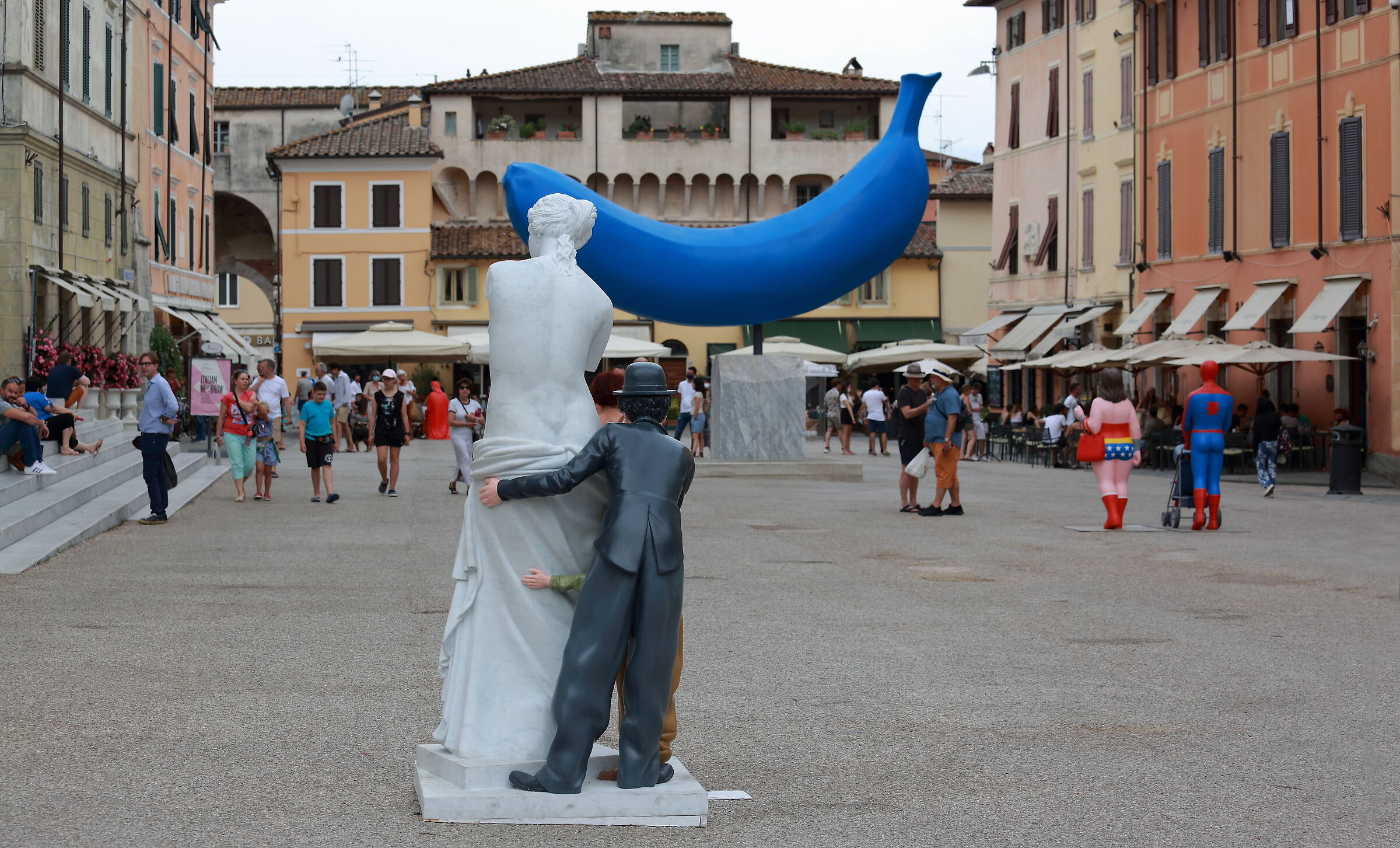 Monello look!! A banana blue.