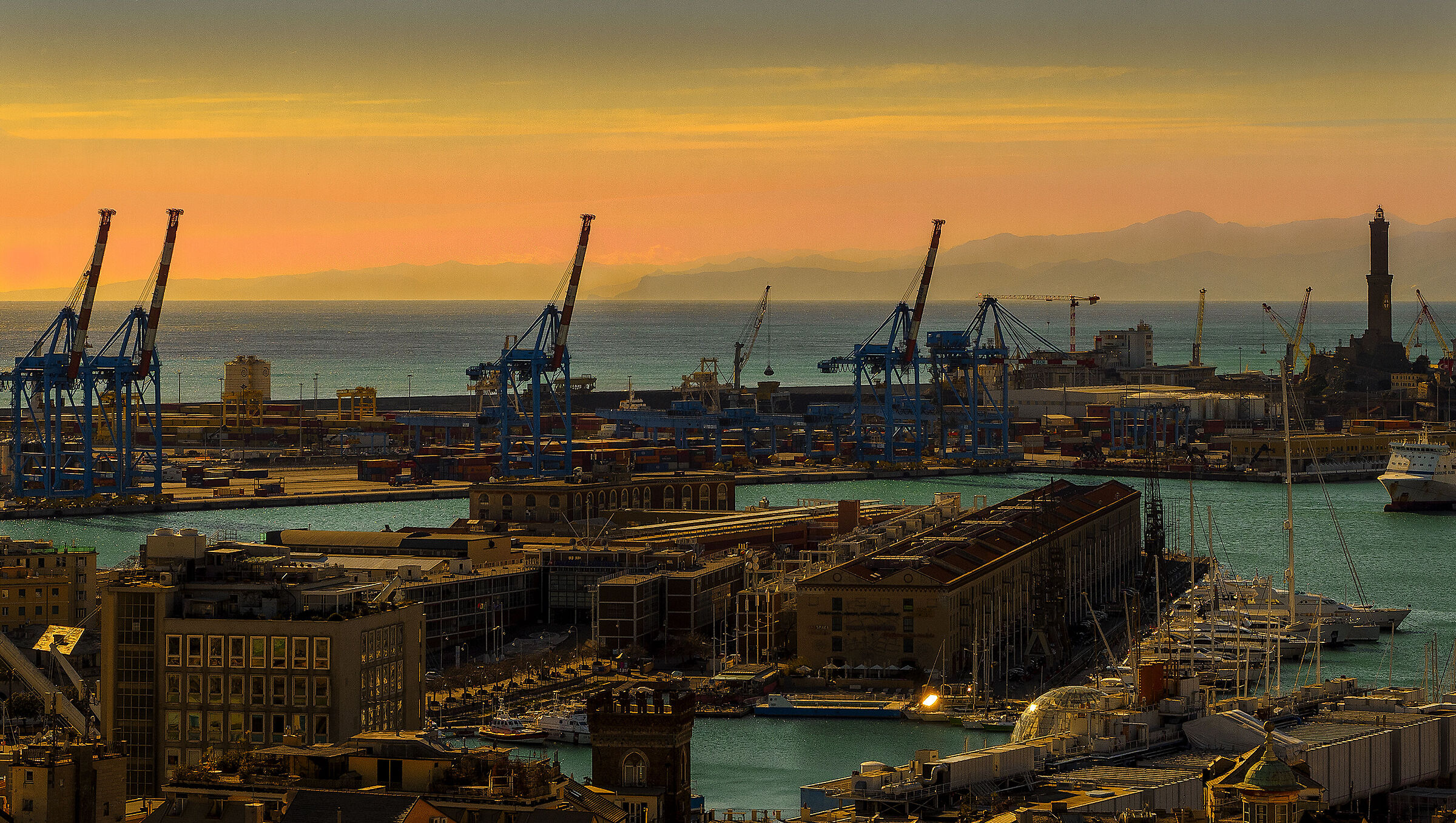 Genoa - Towards sunset