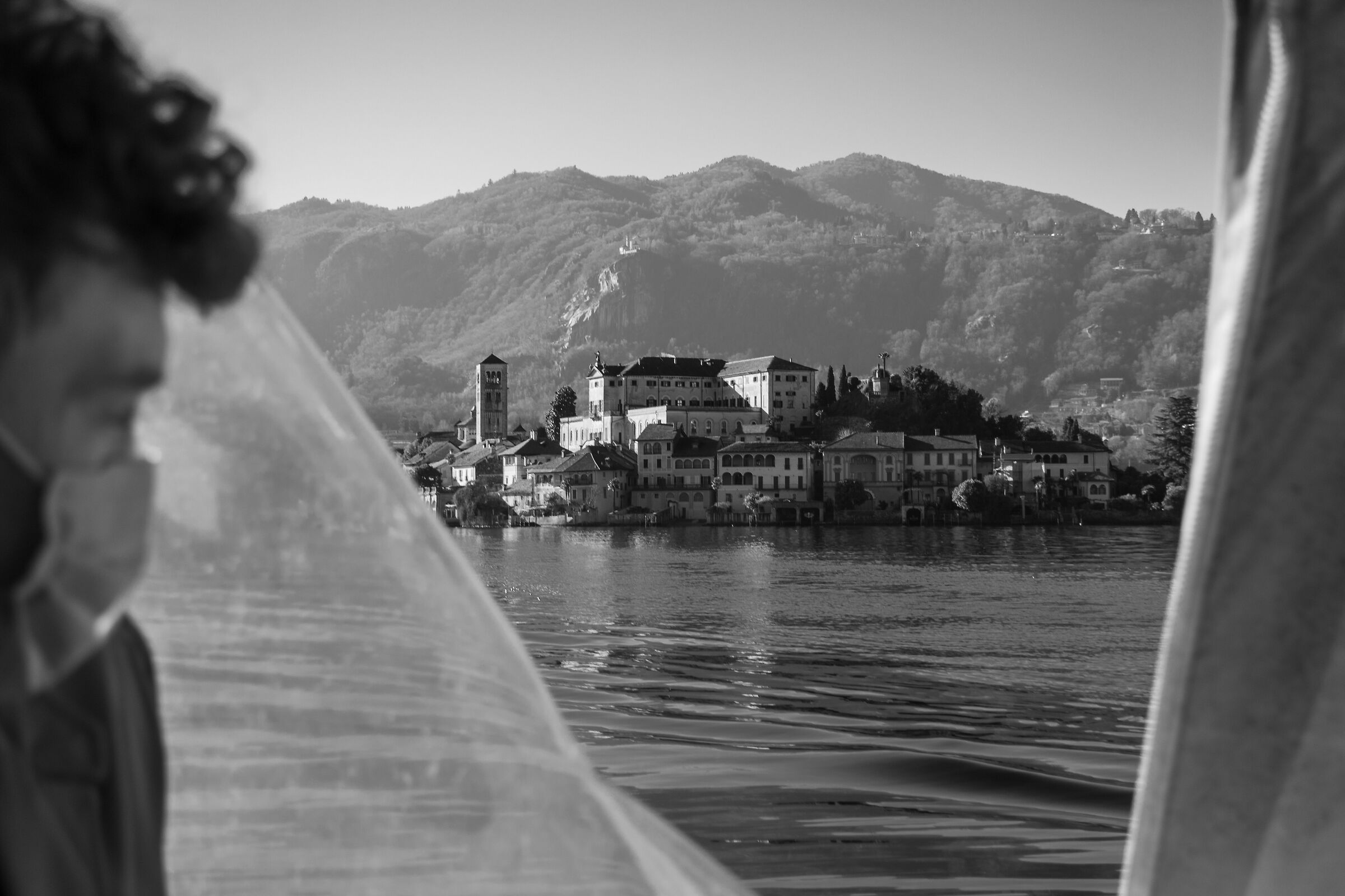 glimpses of San Giulio