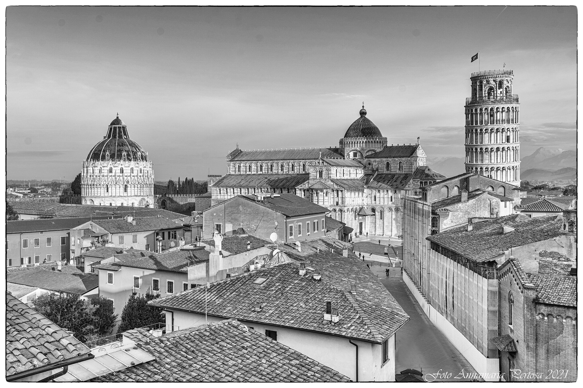 Piazza dei Miracoli e i suoi monumenti