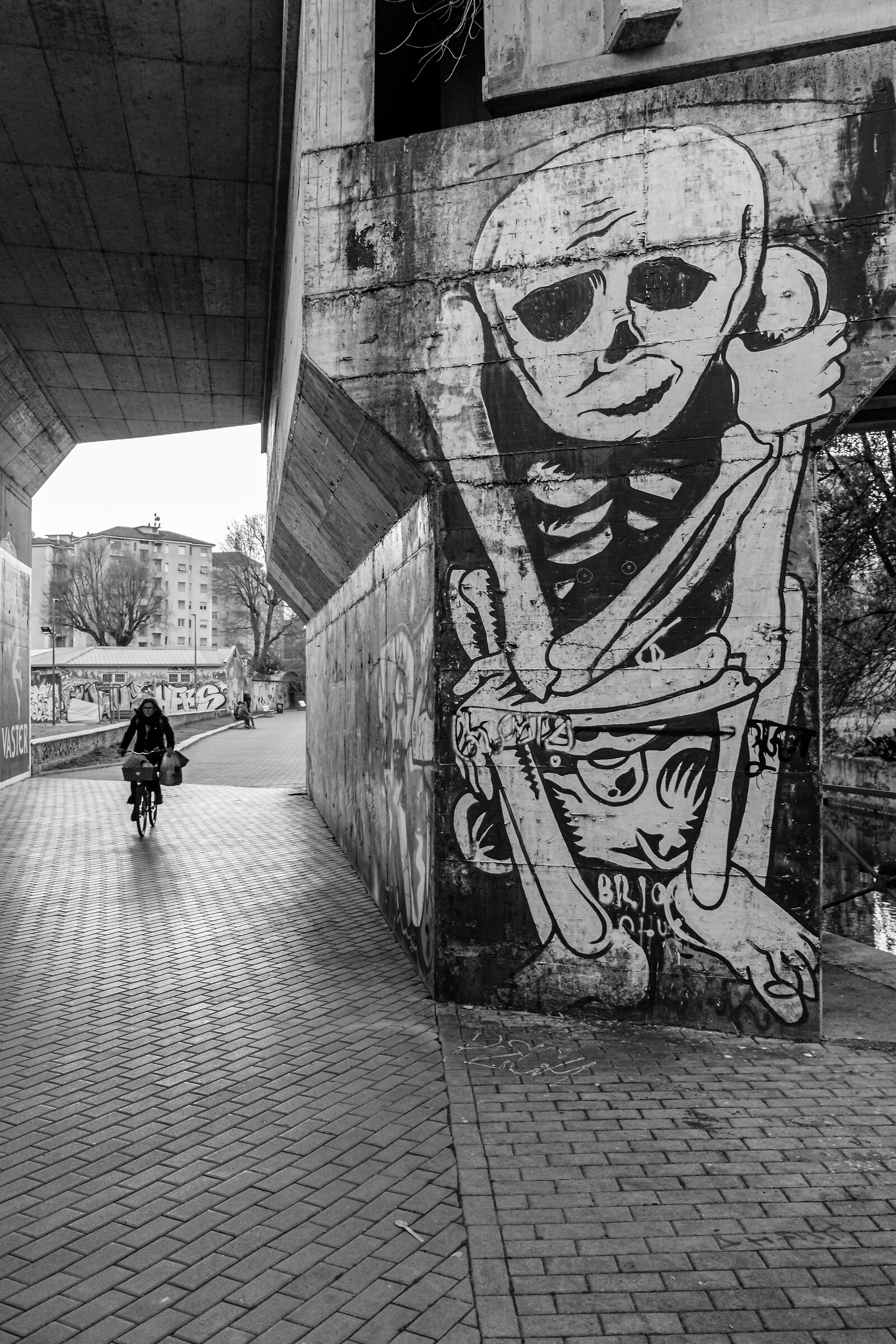 Street - Naviglio Martesana Milan