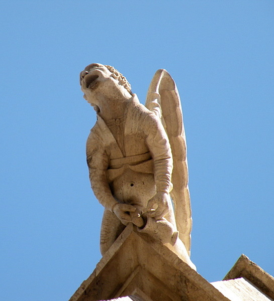 Lonja de Valencia-the-gargoyle Mercaderes