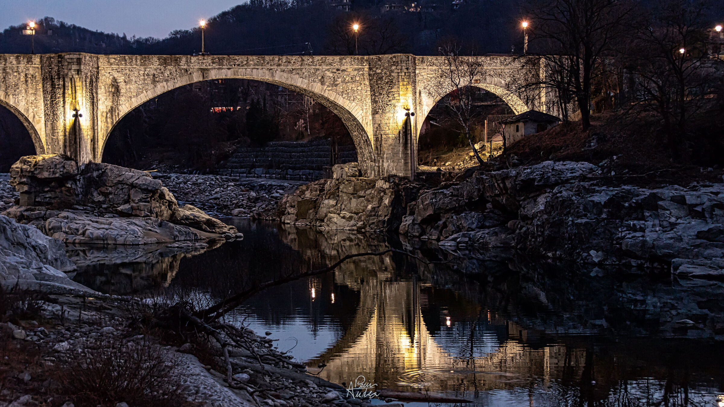 Ponte di Agnona sul fiume Sesia