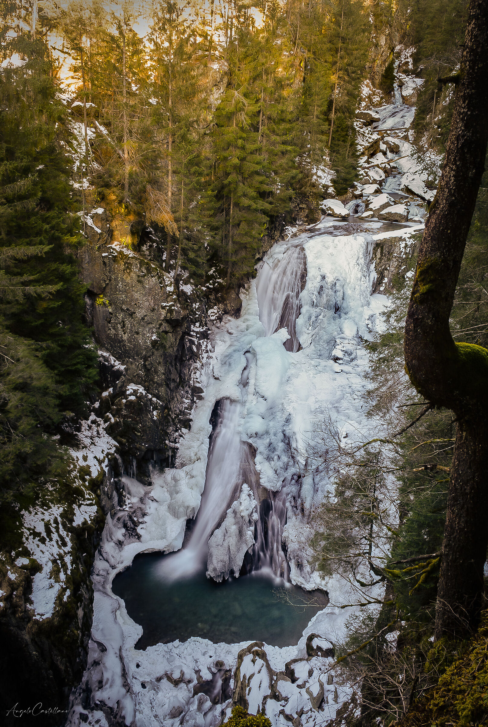 The second Riva Waterfall (Walk)