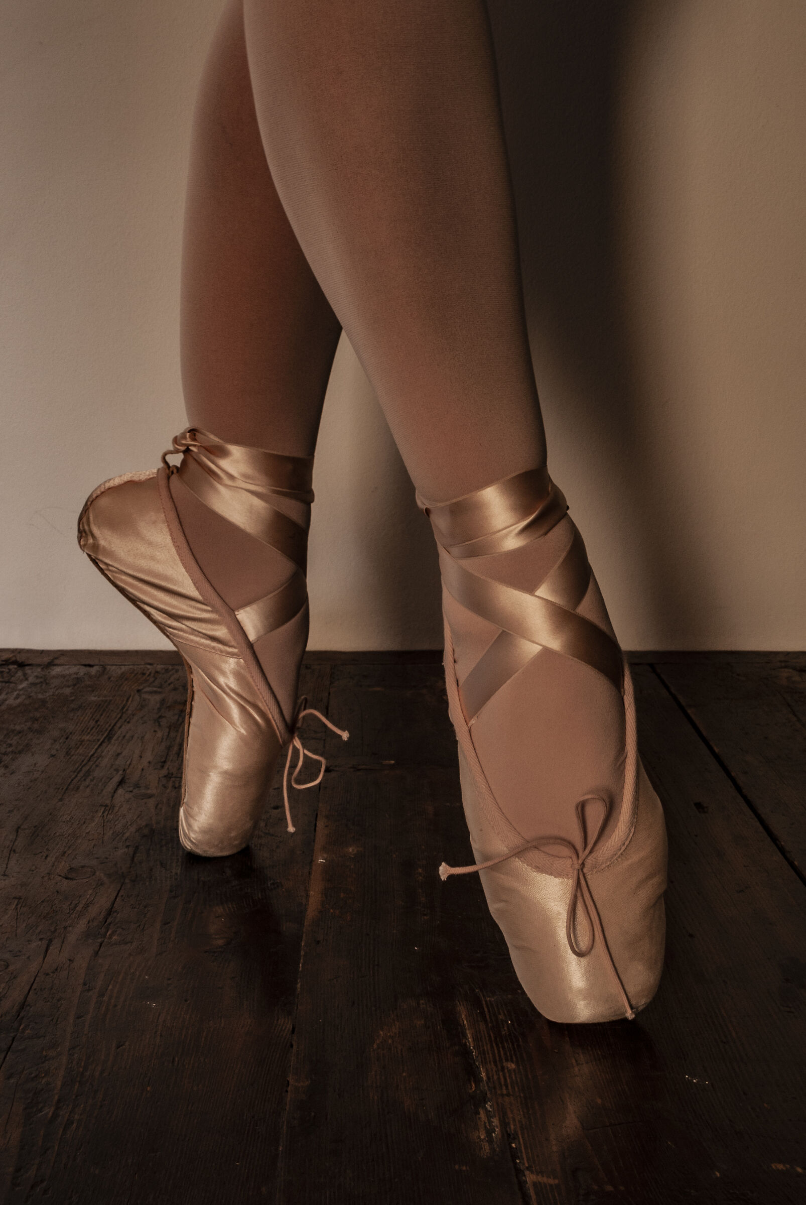 pointe shoes in use
