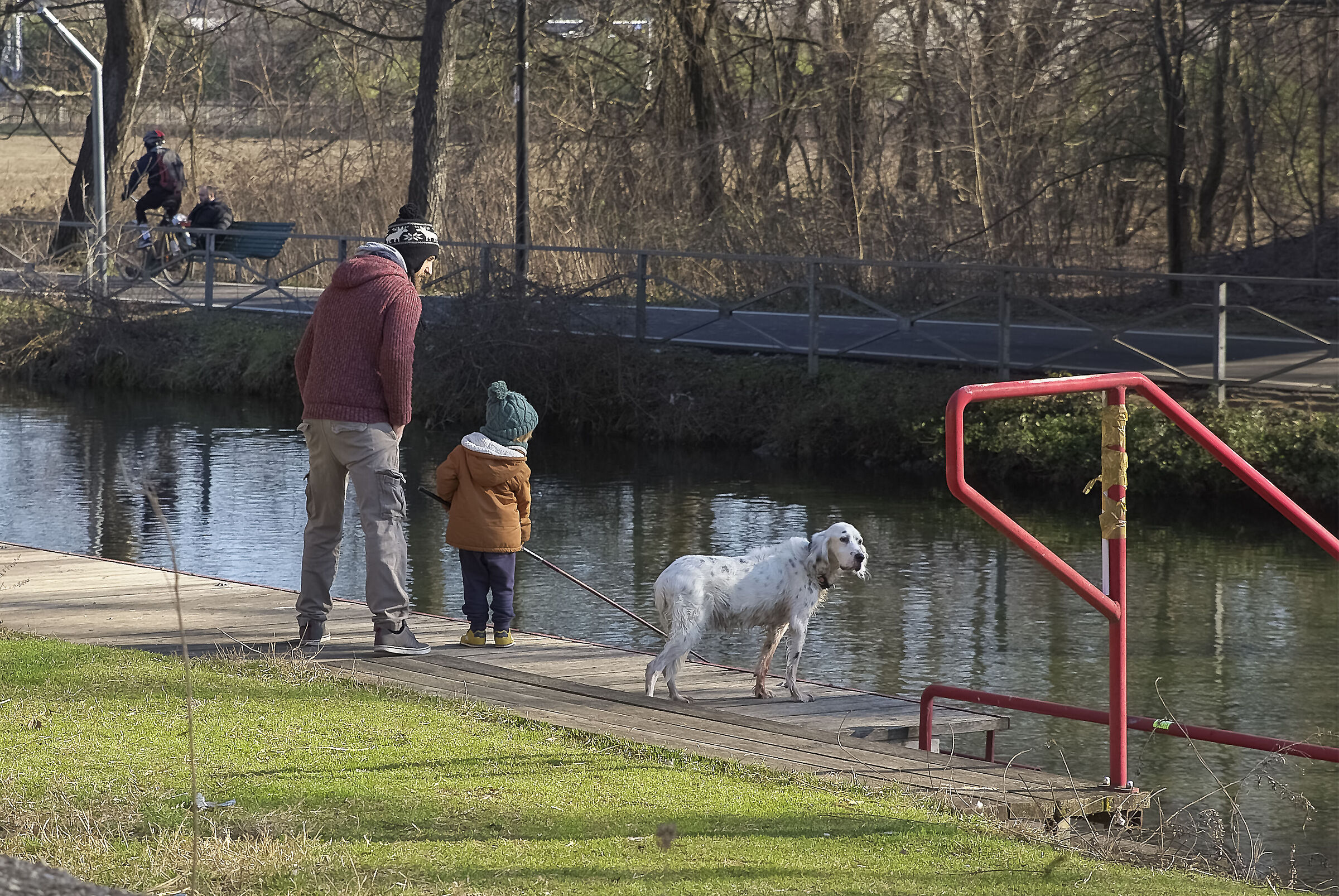 Pescatore Baby lungo la Martesana