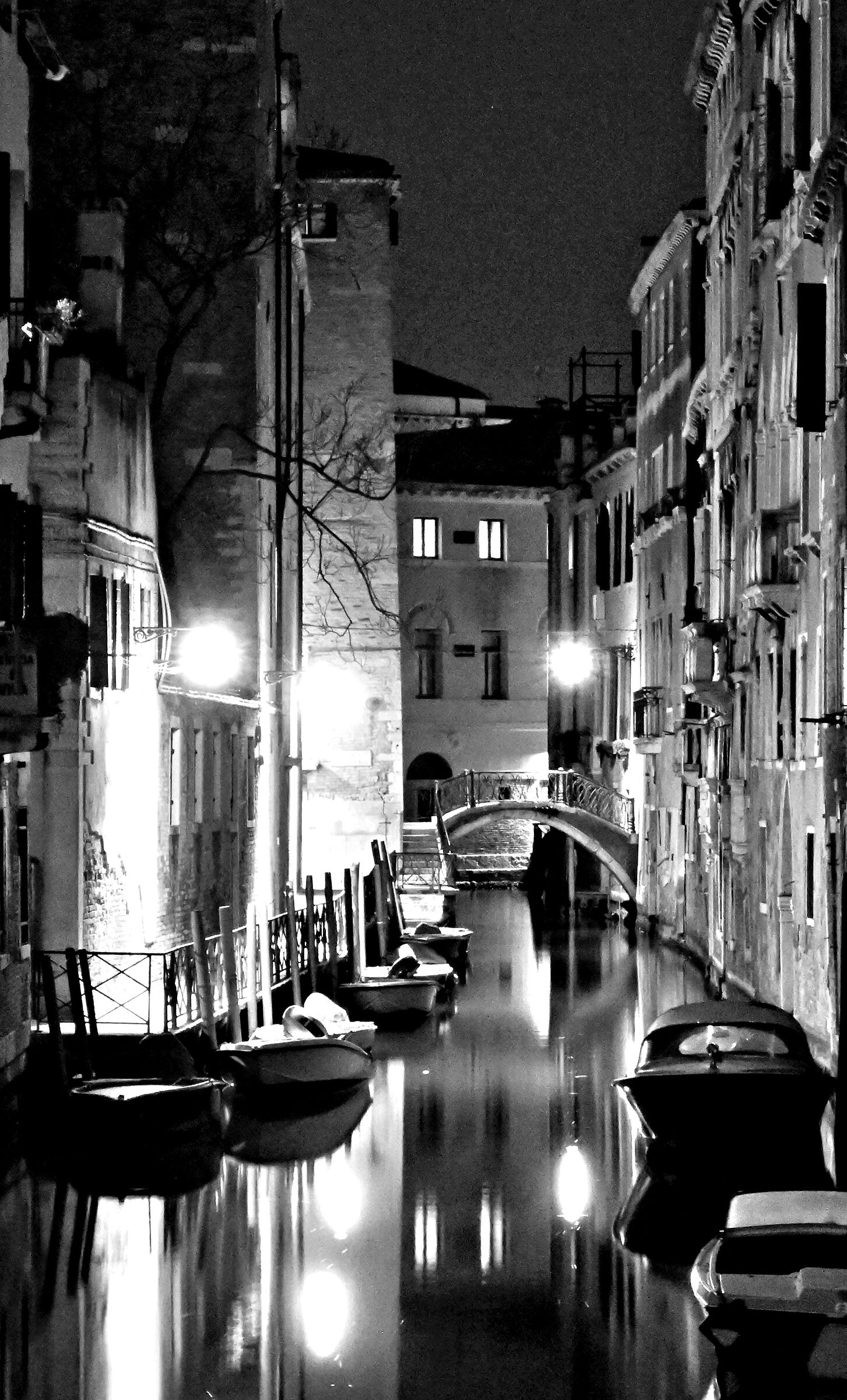 Ponte a Venezia, di notte