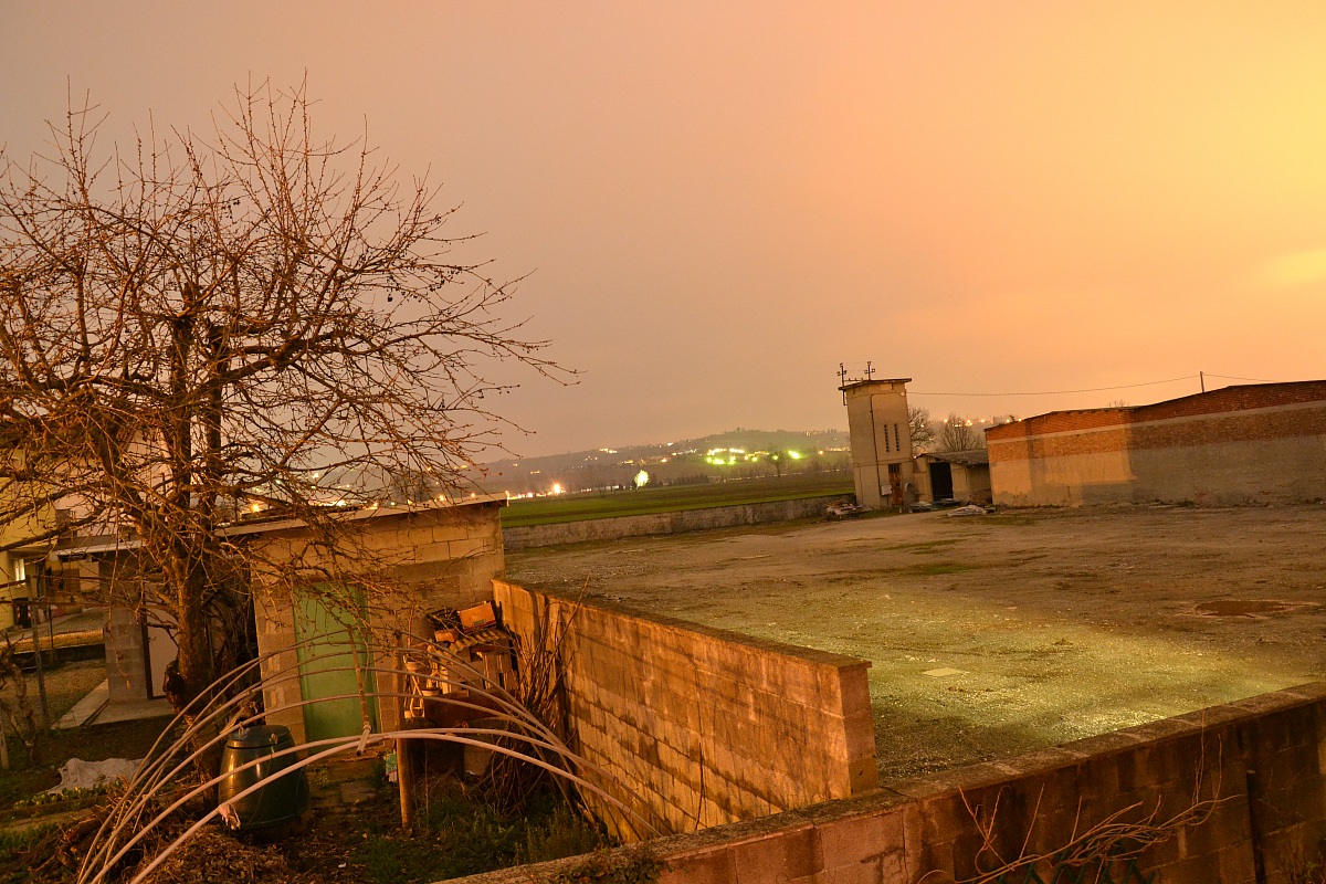 Photo by night (darkness 22,30)