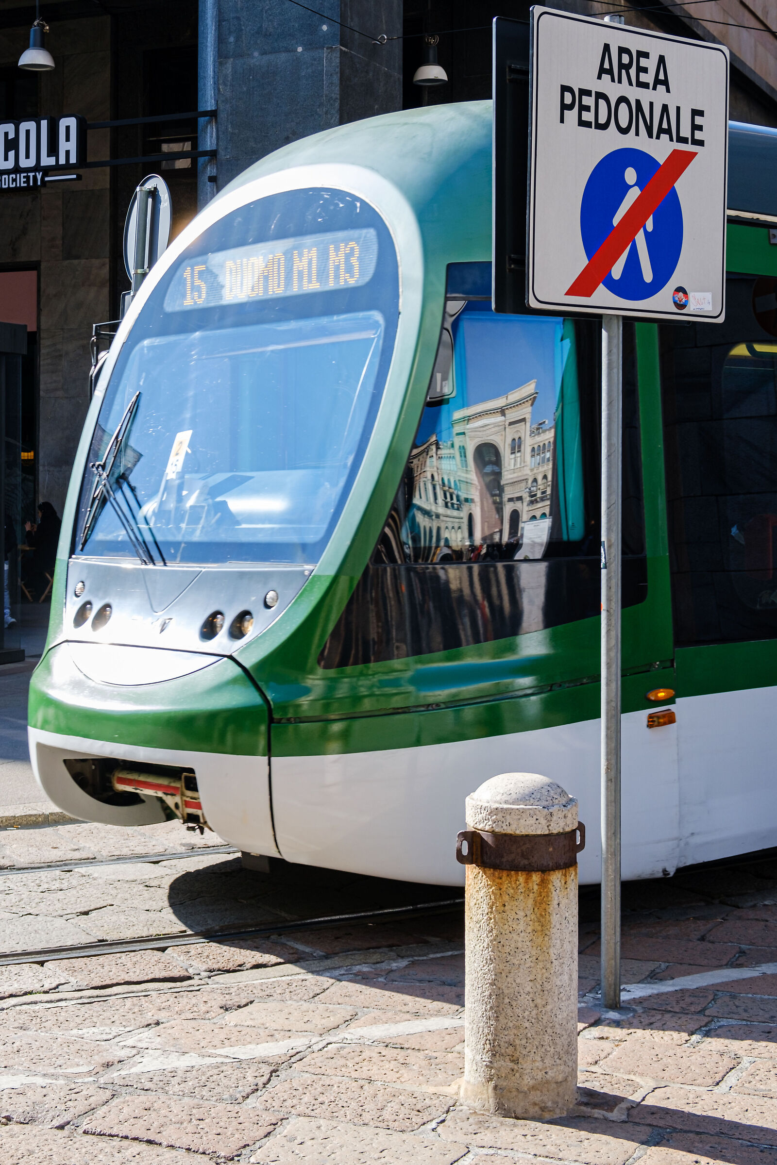 Riflessi - Milan Gallery