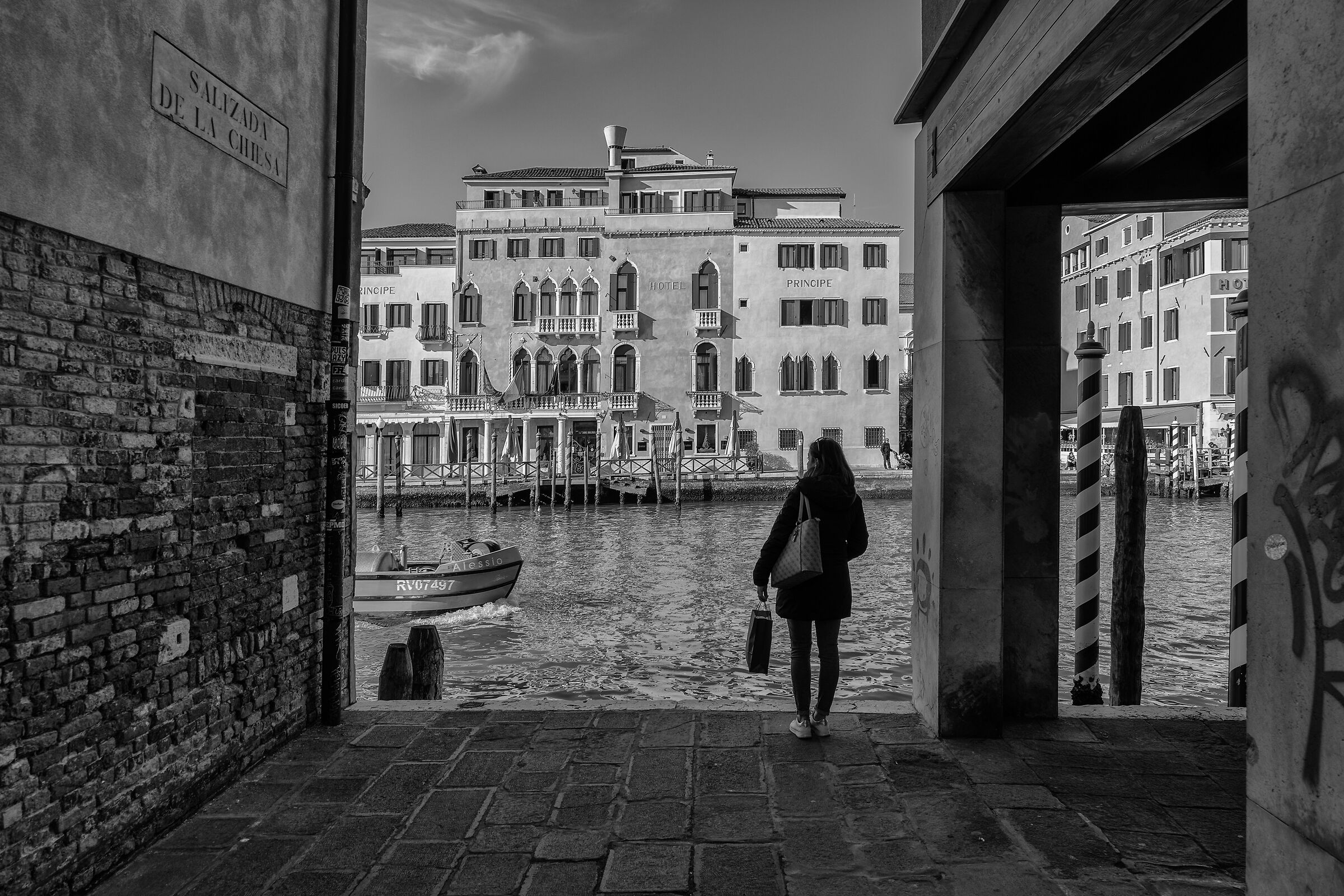 next stop salizada de la chiesa