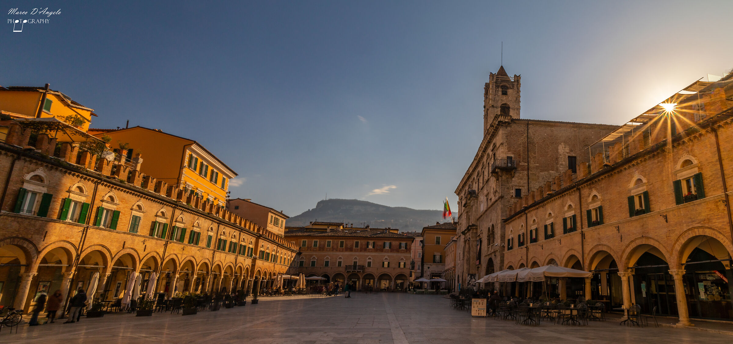 Ascoli - Piazza del Popolo