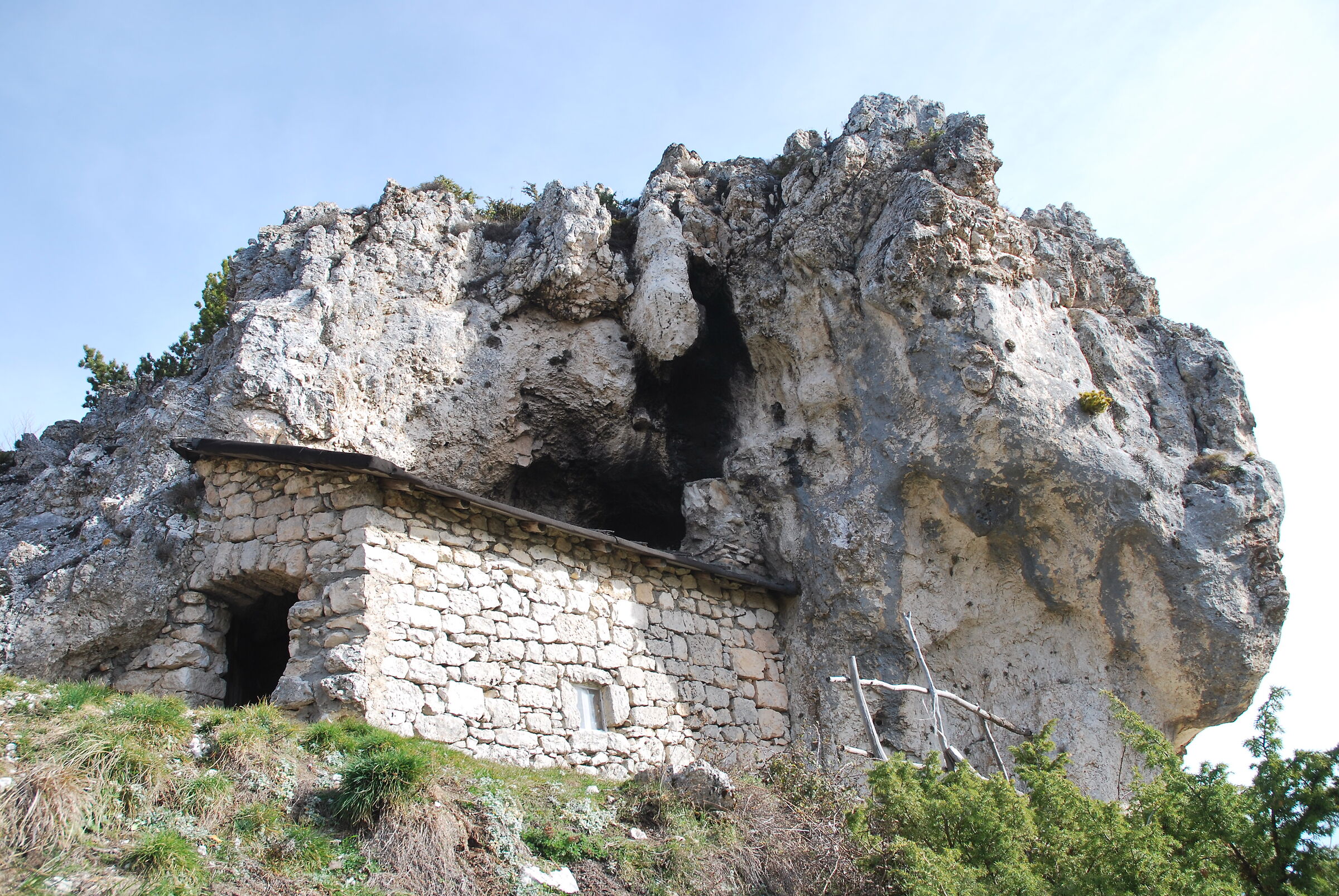 Refuge Pischioli 1128 mt