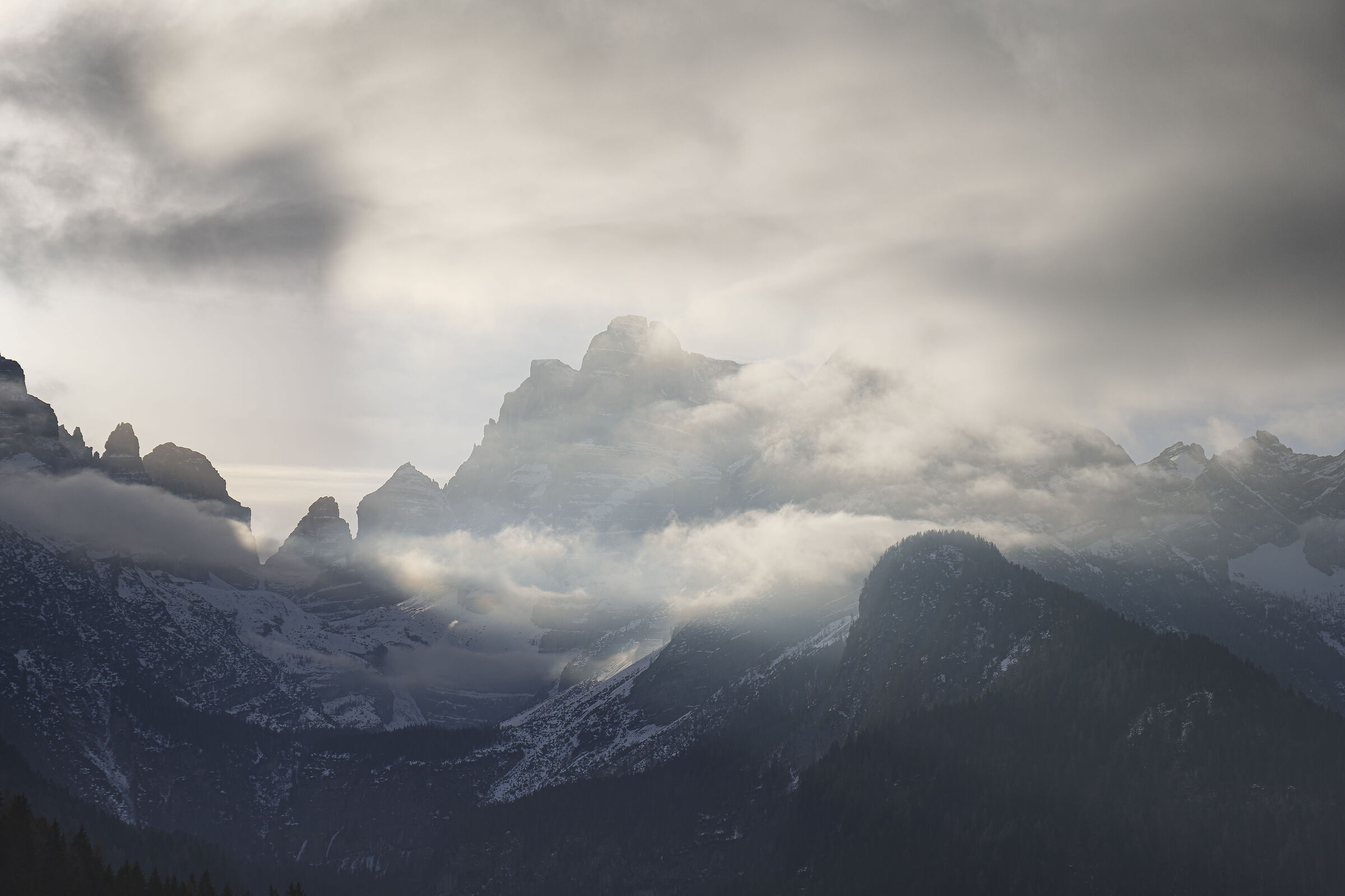 L'alba sulle Dolomiti di Brenta