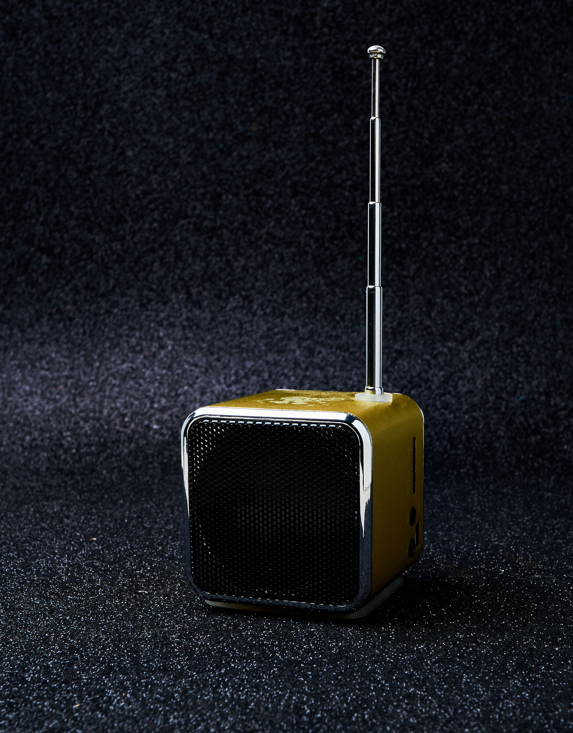 Multifunctional Radio #2