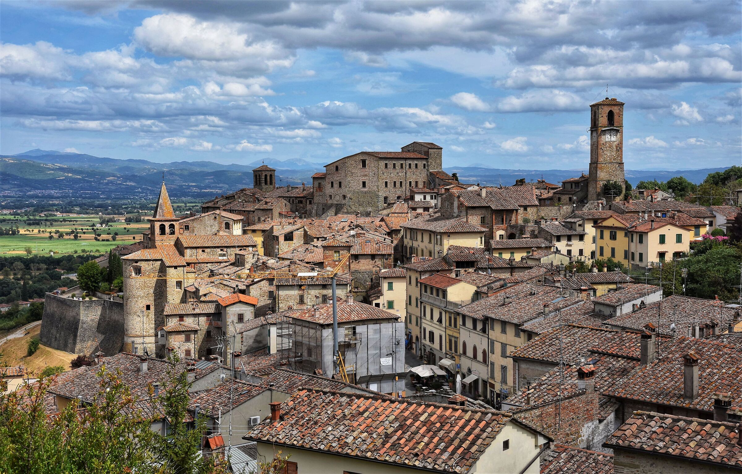 the roofs of Anghiarj