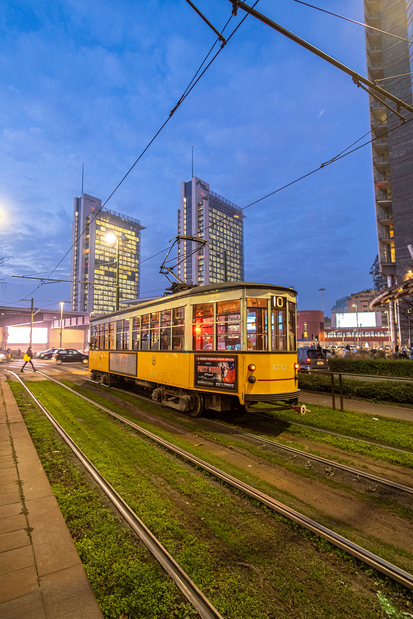 Tram Porta Nuova - Milan