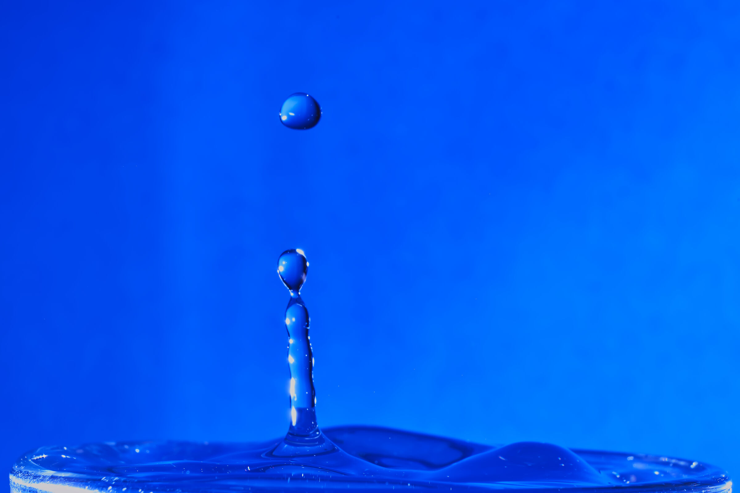 Blue water drops 3