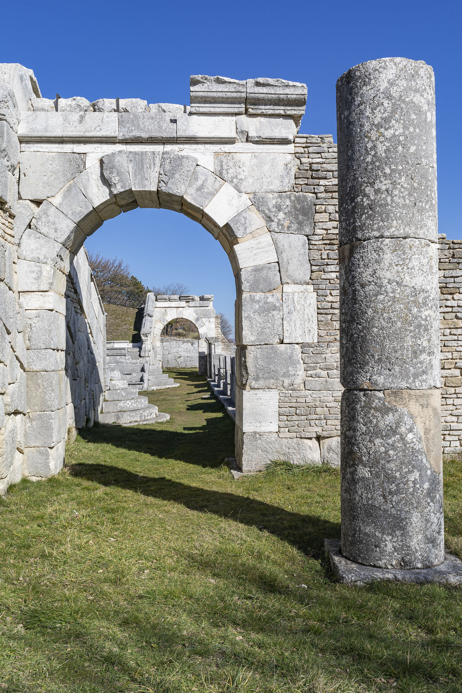 Teatro sannitico Pietrabbondante (is) Molise
