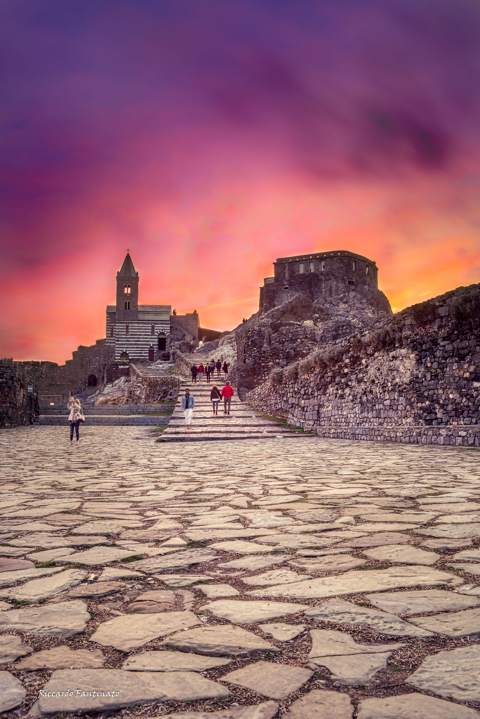 San Pietro Portovenere dalla Piazza