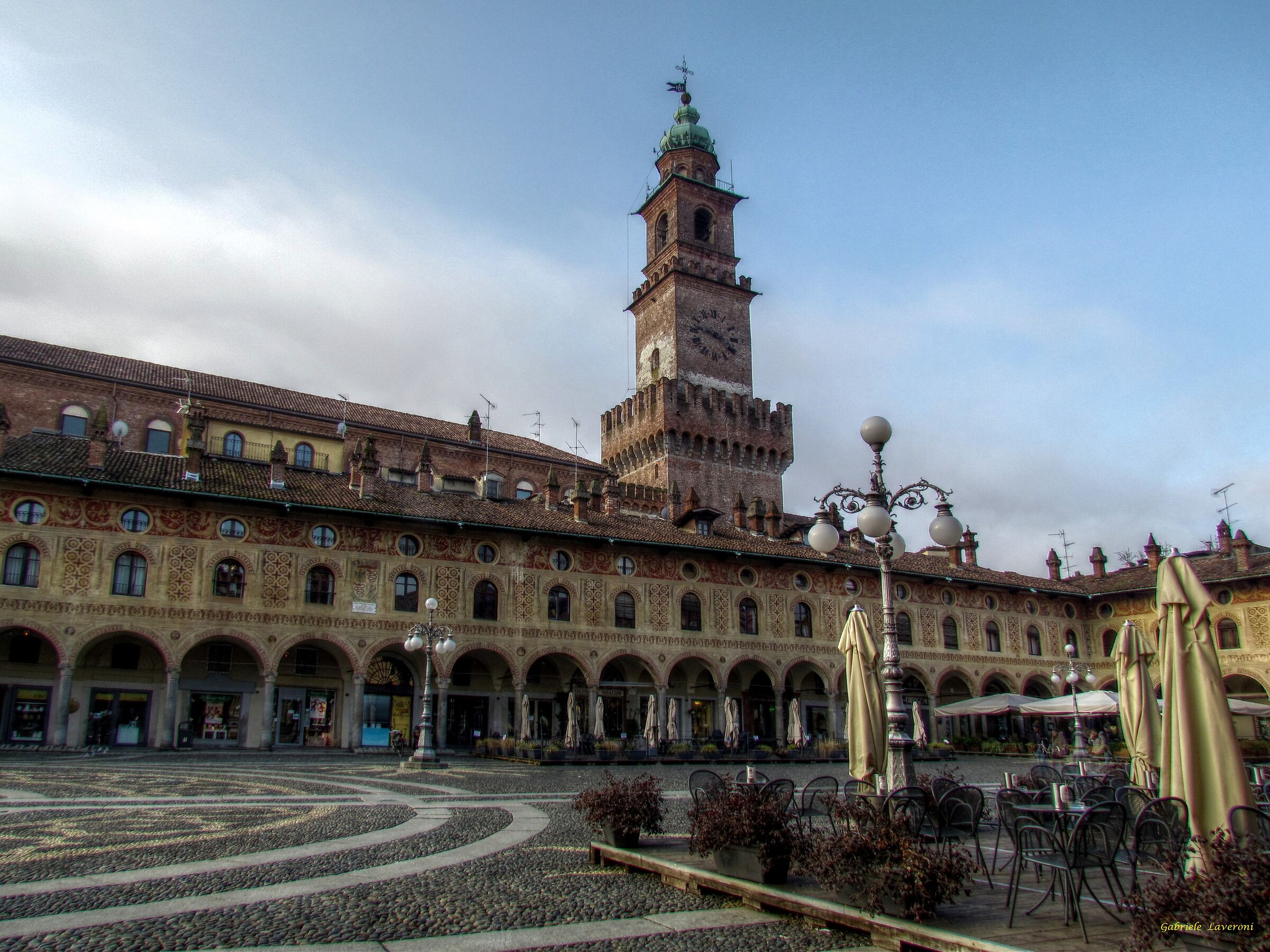 Ducal Square