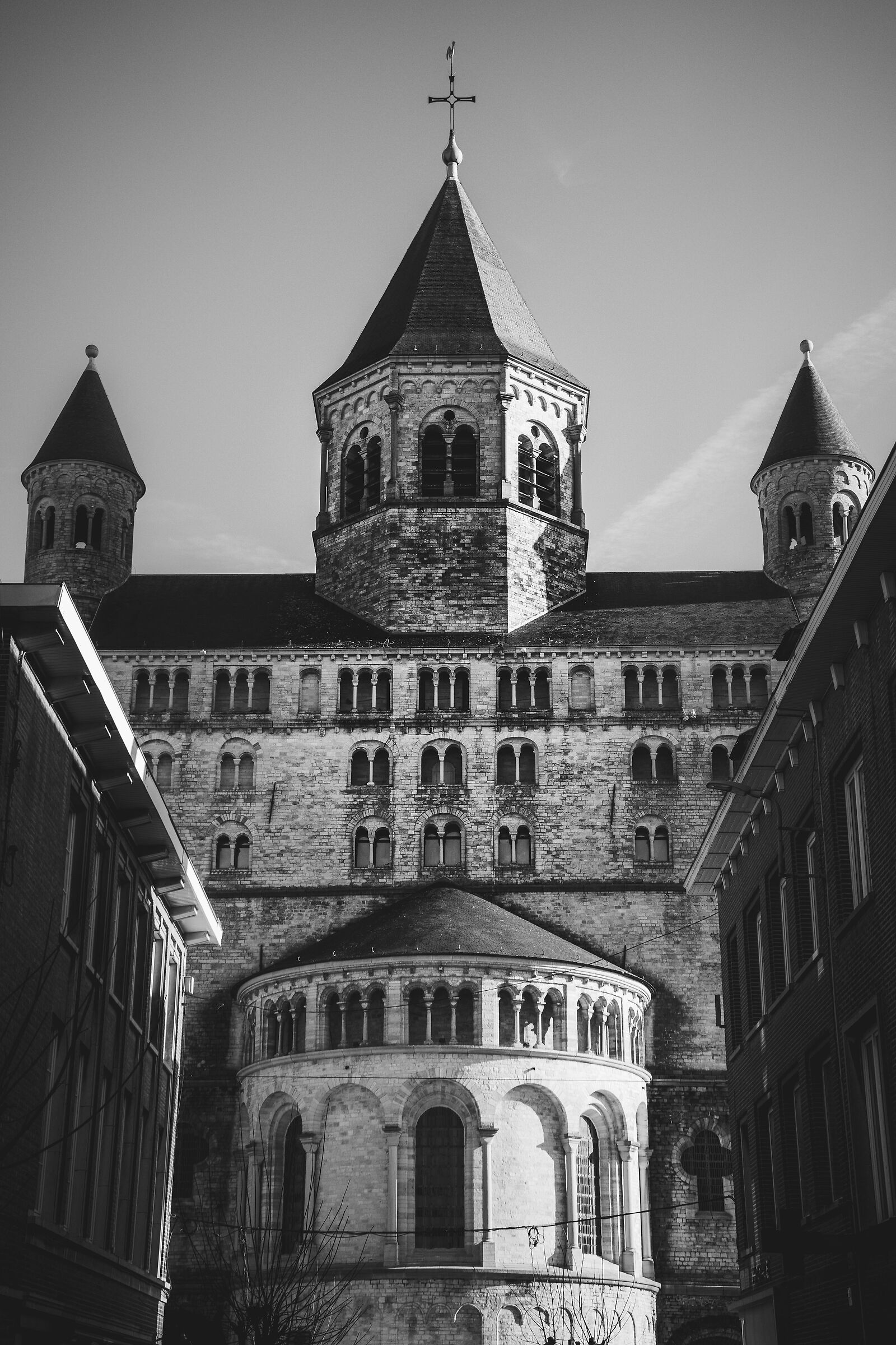 La romanica collegiata di Santa Gertrude BW