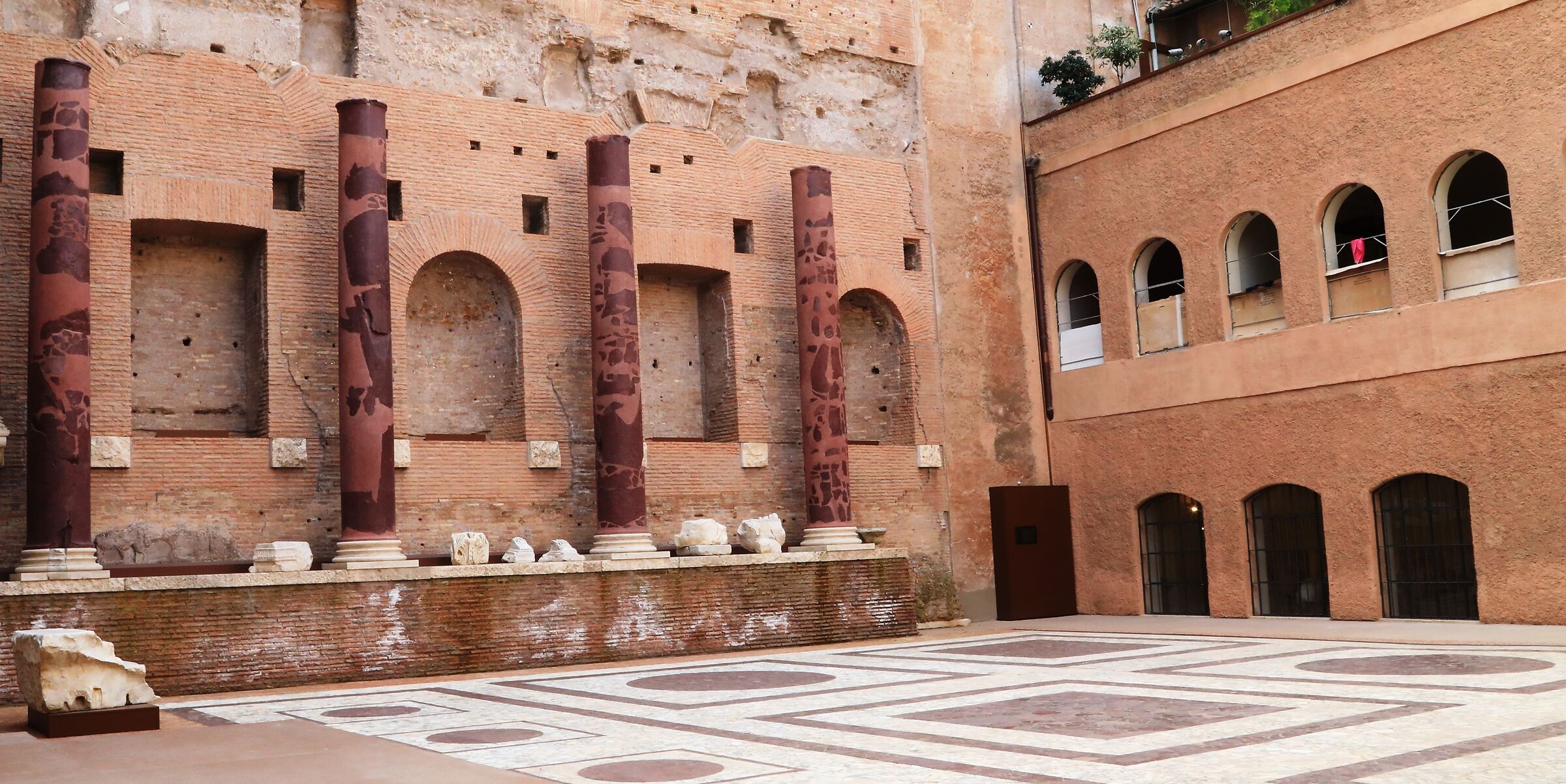 Roma Basil. di S.Francesca Romana e il tempio di Venere