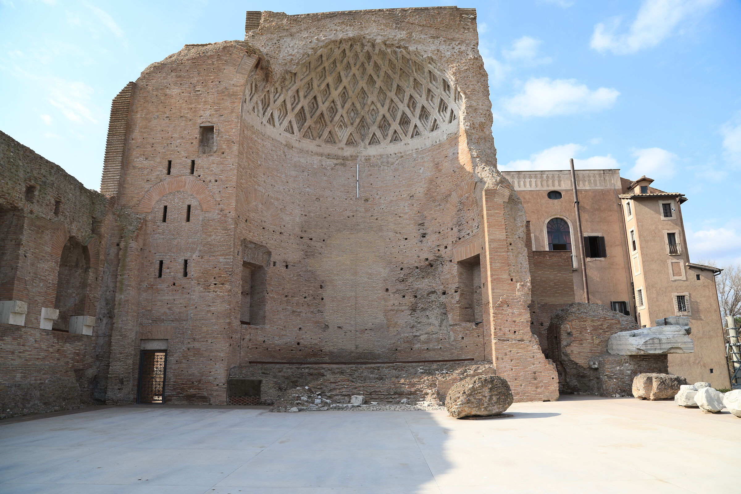 Roma Basil. di S.Francesca Romana e il tempio di Venere