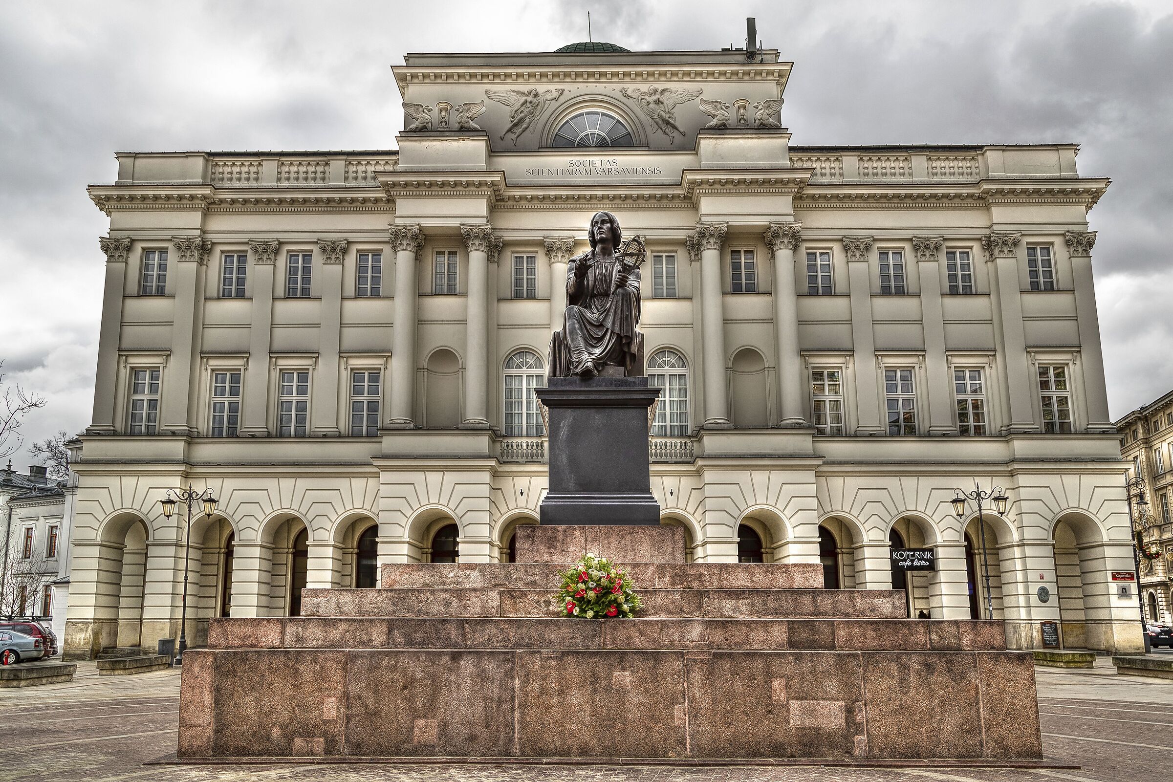 Niccolò Copernico e palazzo Staszic - Varsavia