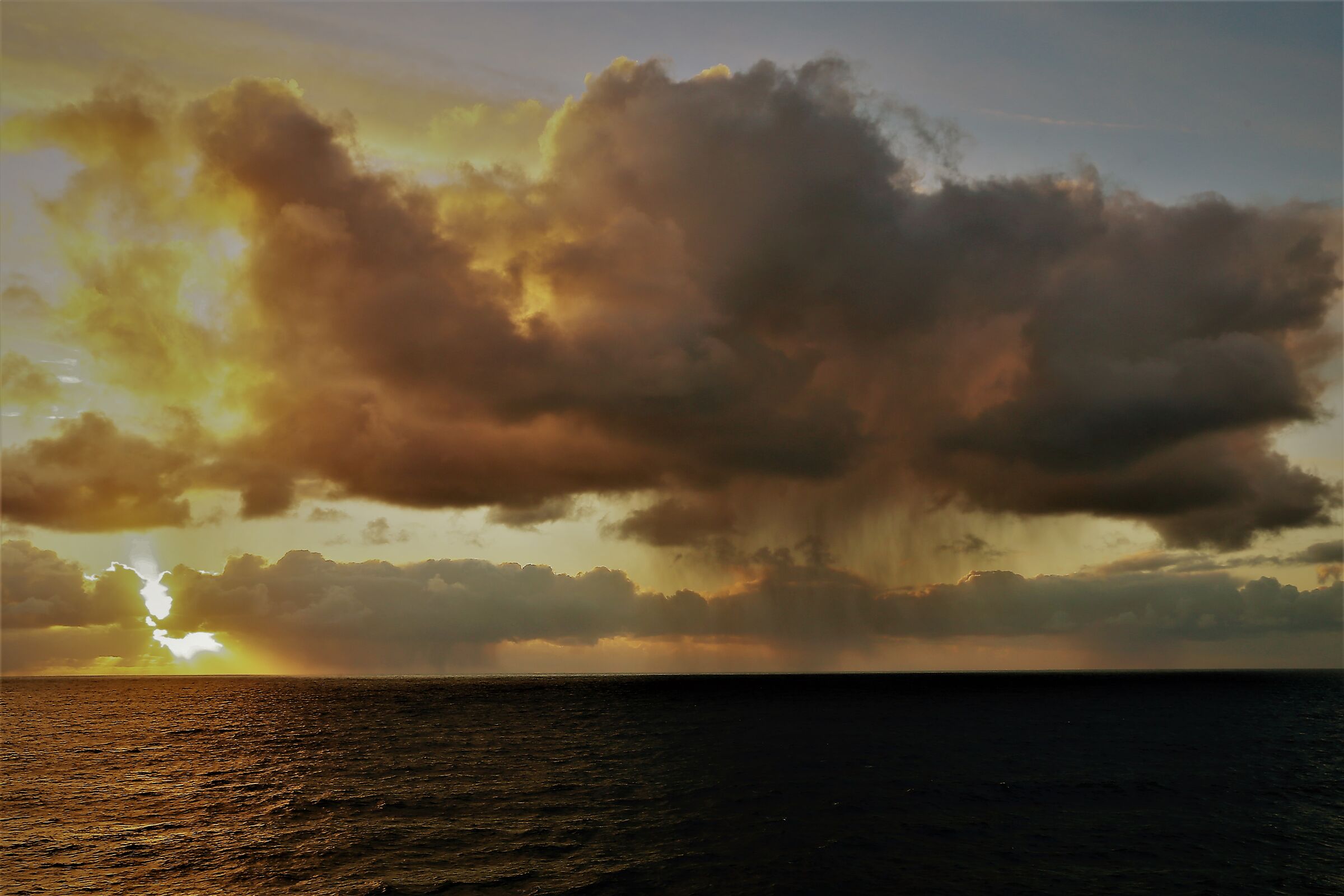 Mezzanotte ad Alesund