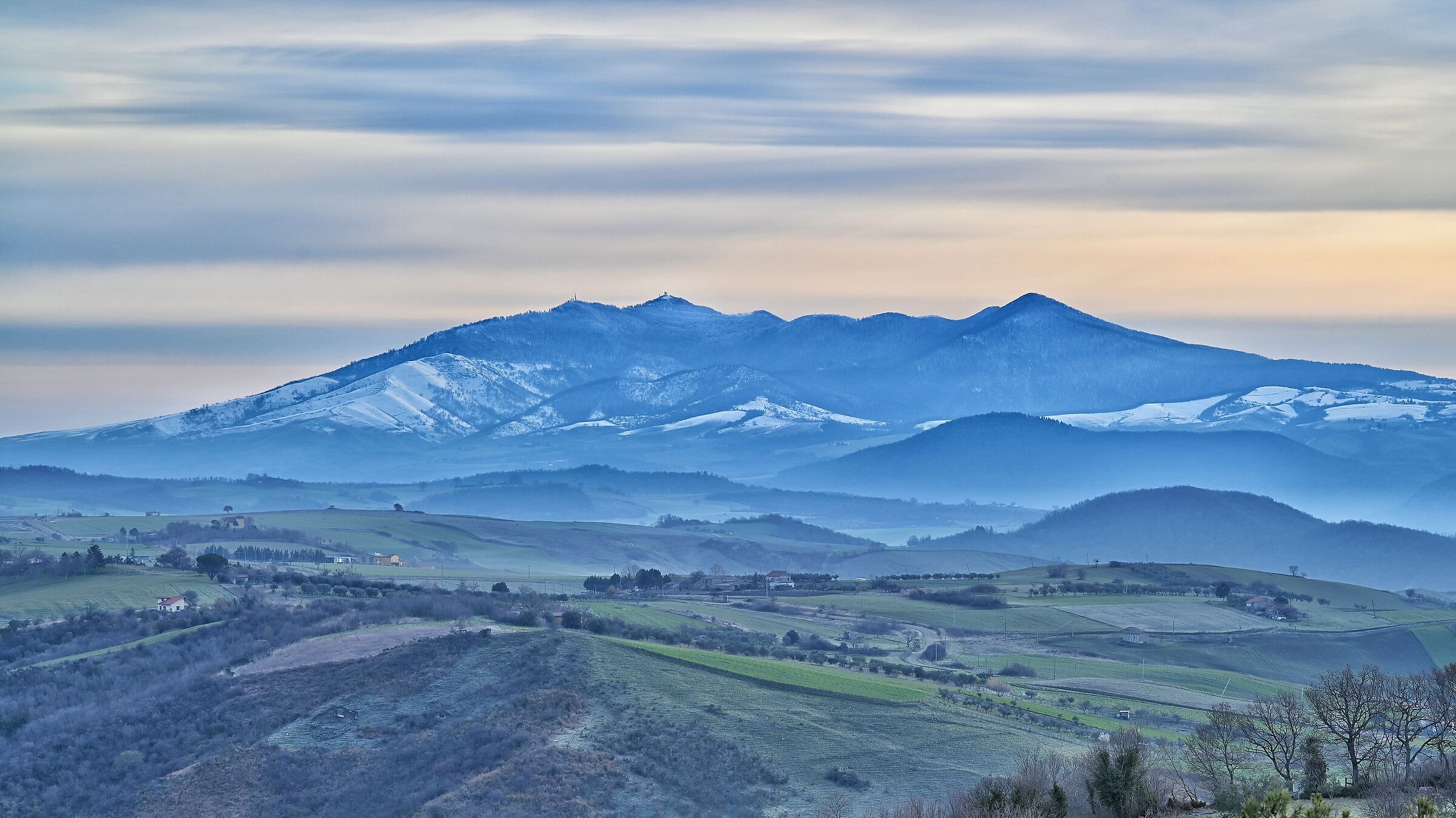 Alba sul Vulture innevato