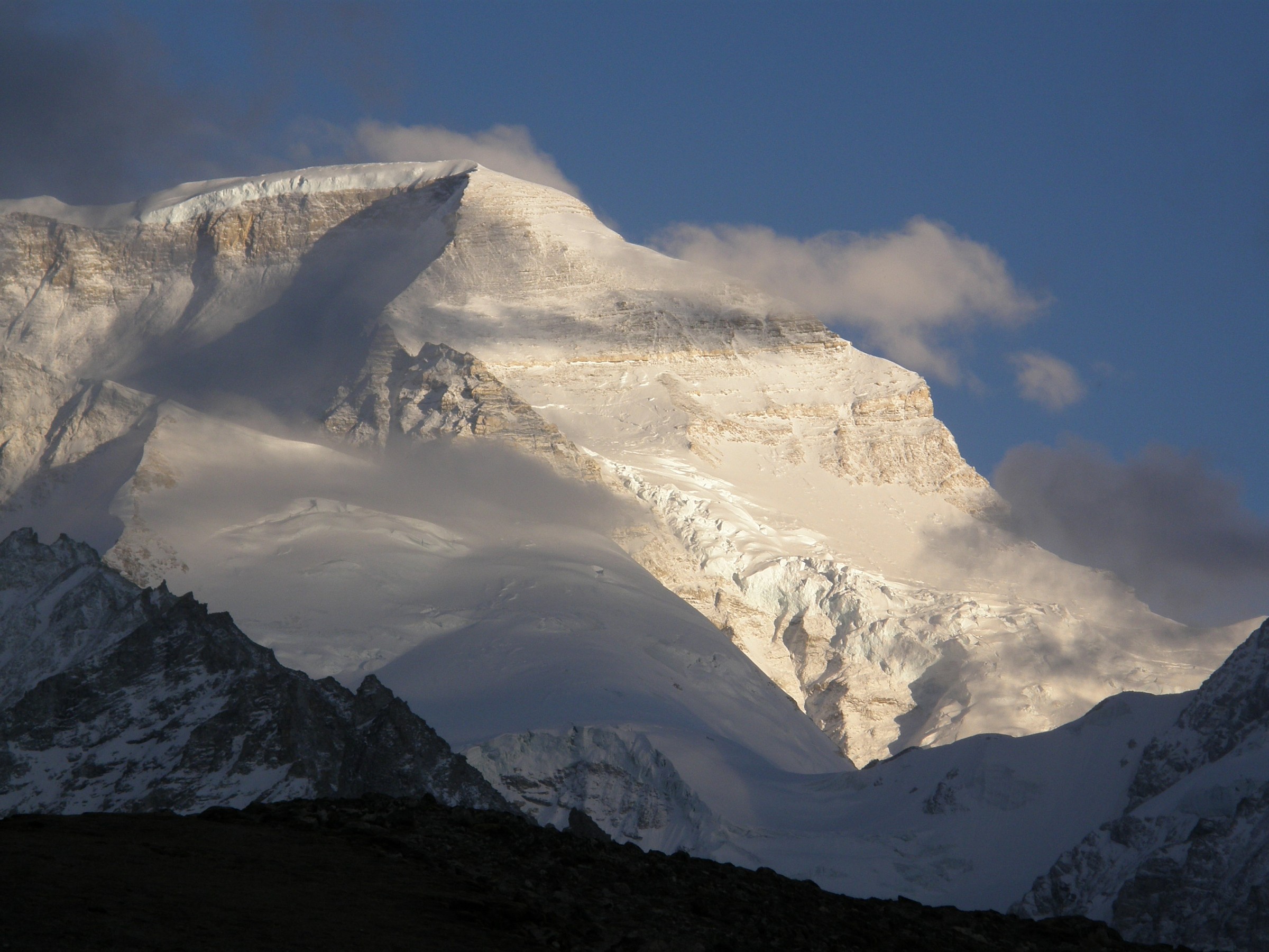CHO OYU (the goddess of the turquoise) 8201 mt. Himalaya