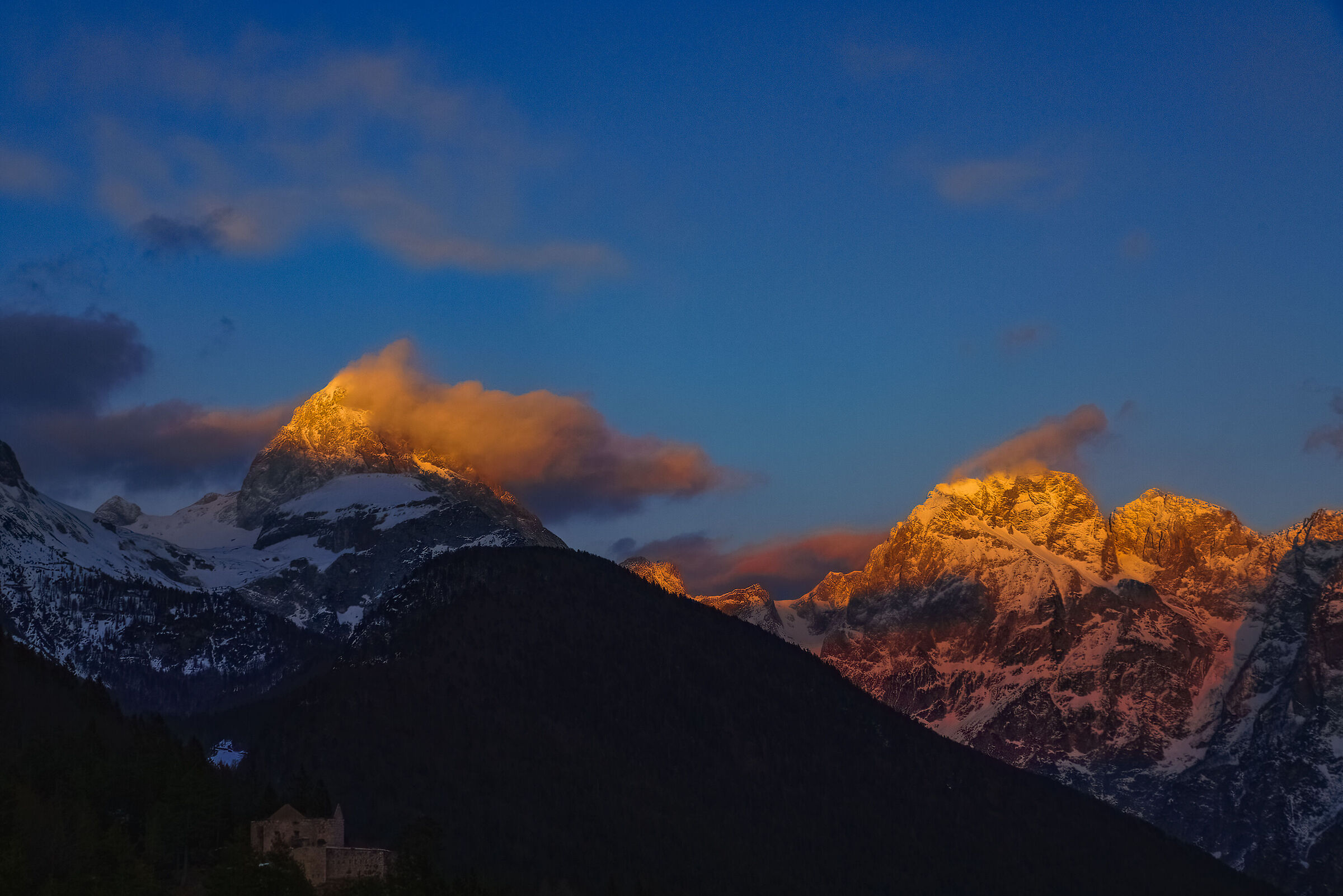 Tramonto alpi Giulie , Mangart e Jalovec