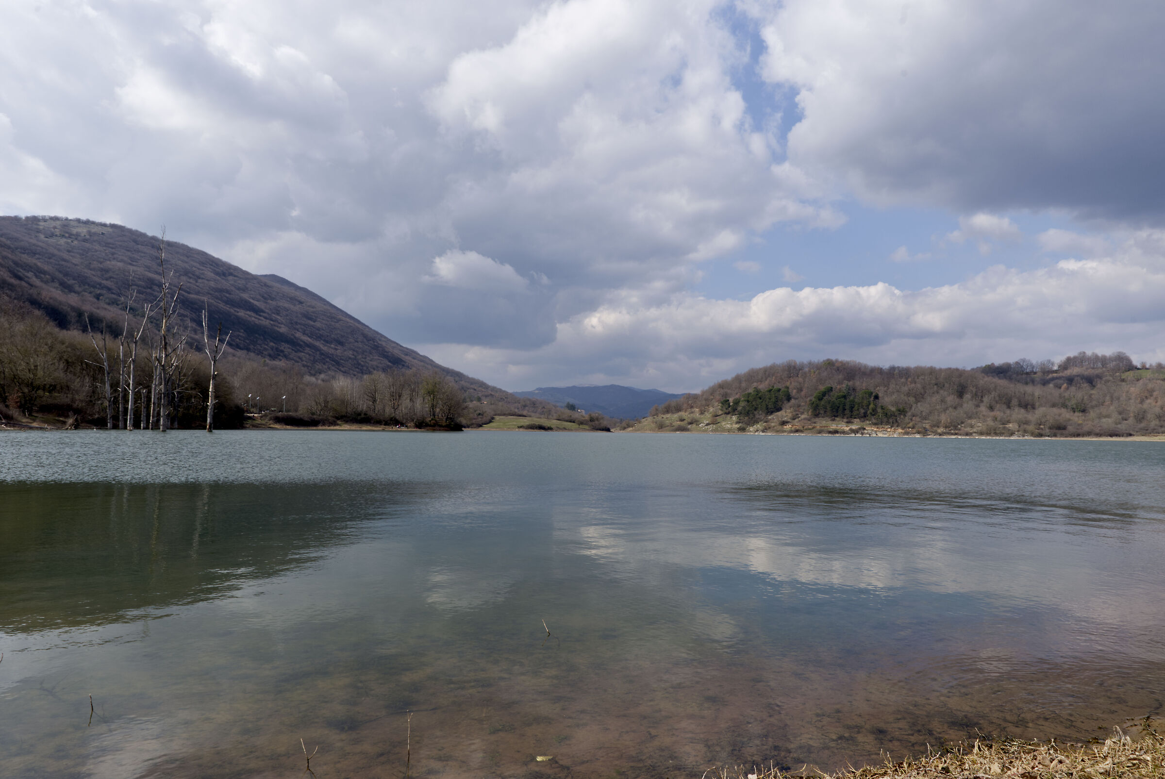 Lago di Canterno2