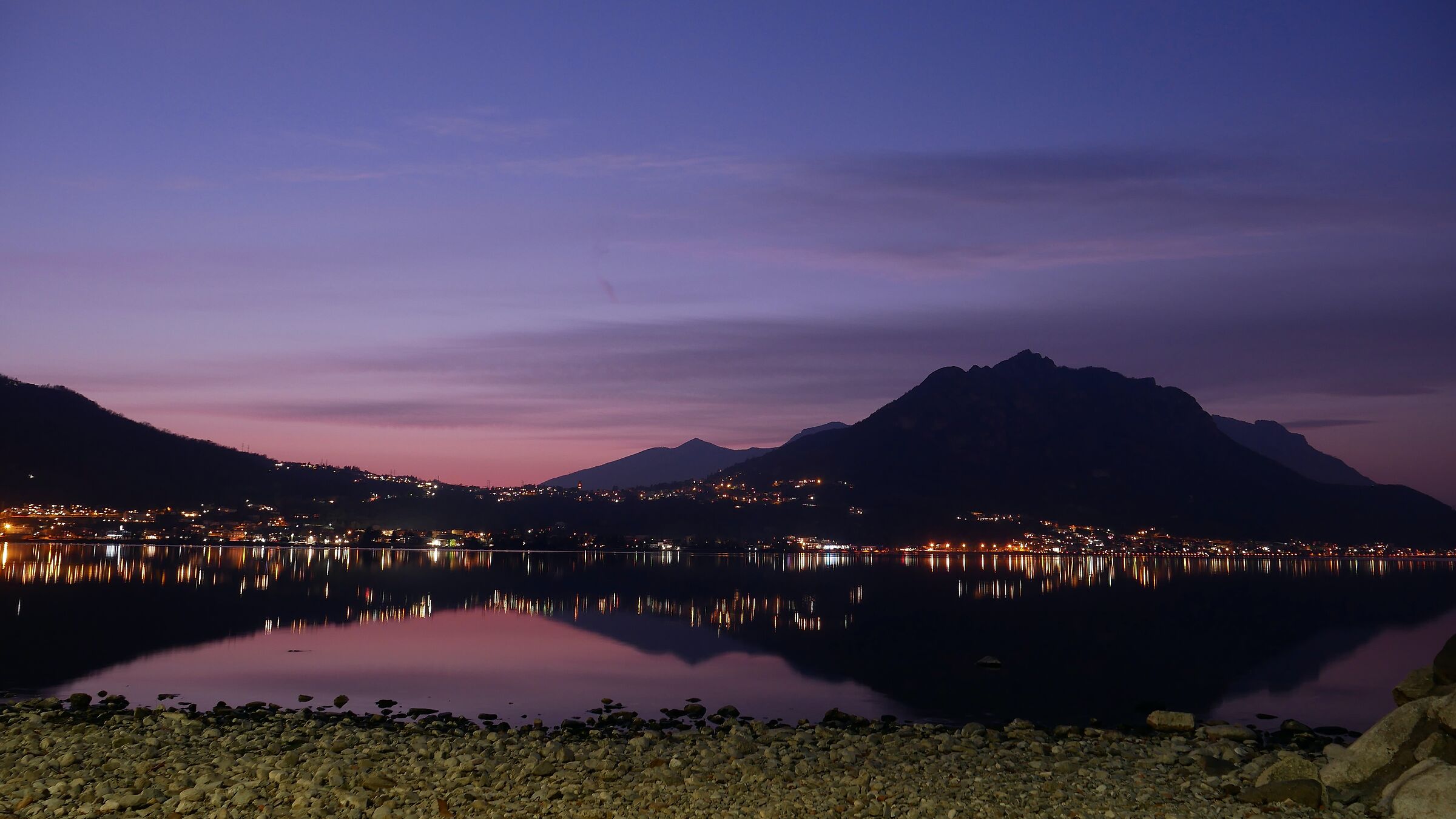 Tramonto  sul lago di Garlate