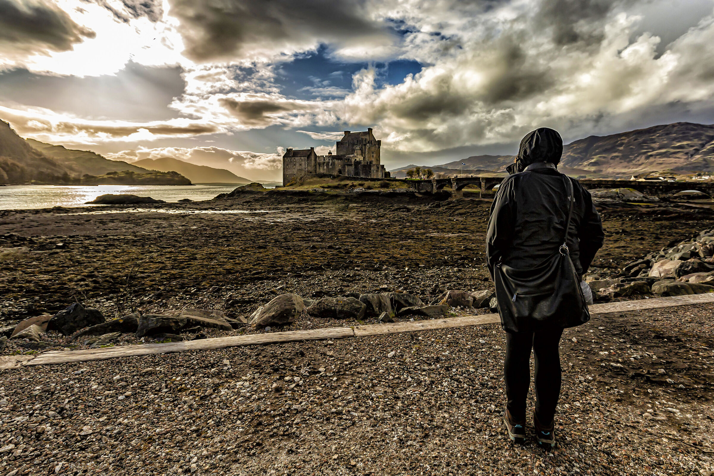 Watching at Eilean Donan Castle