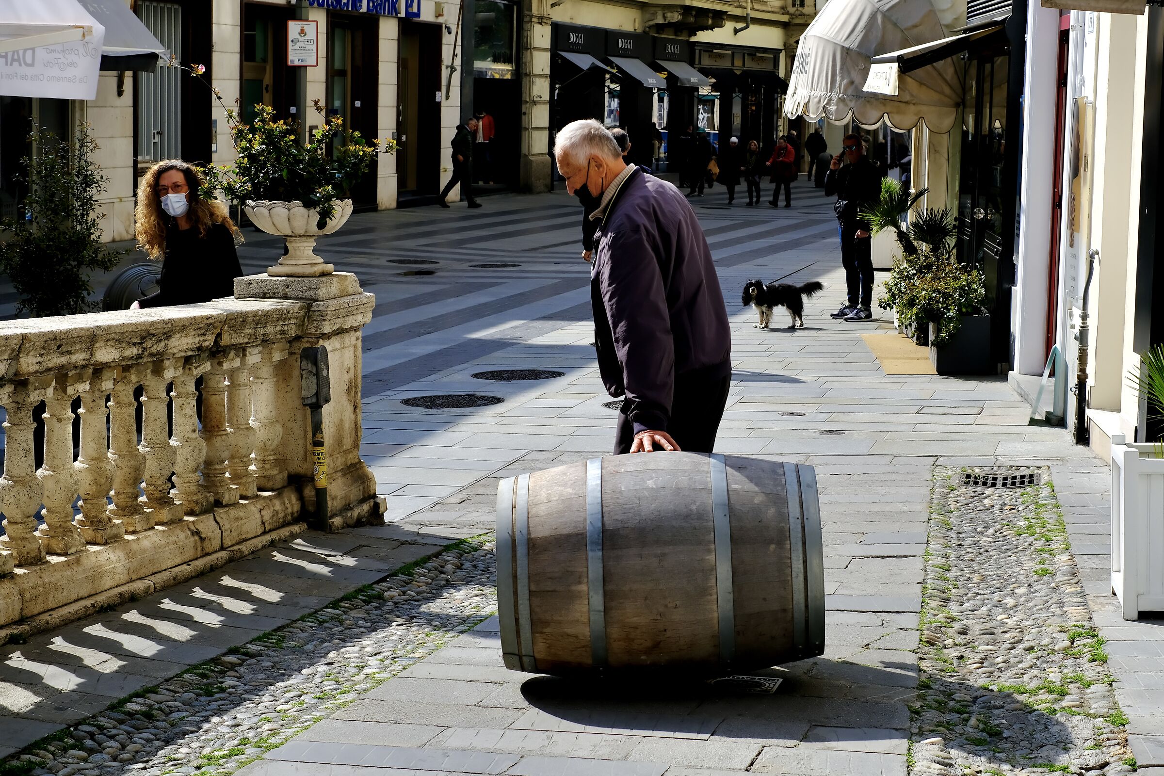 venti di guerra..meglio fare scorta !!!