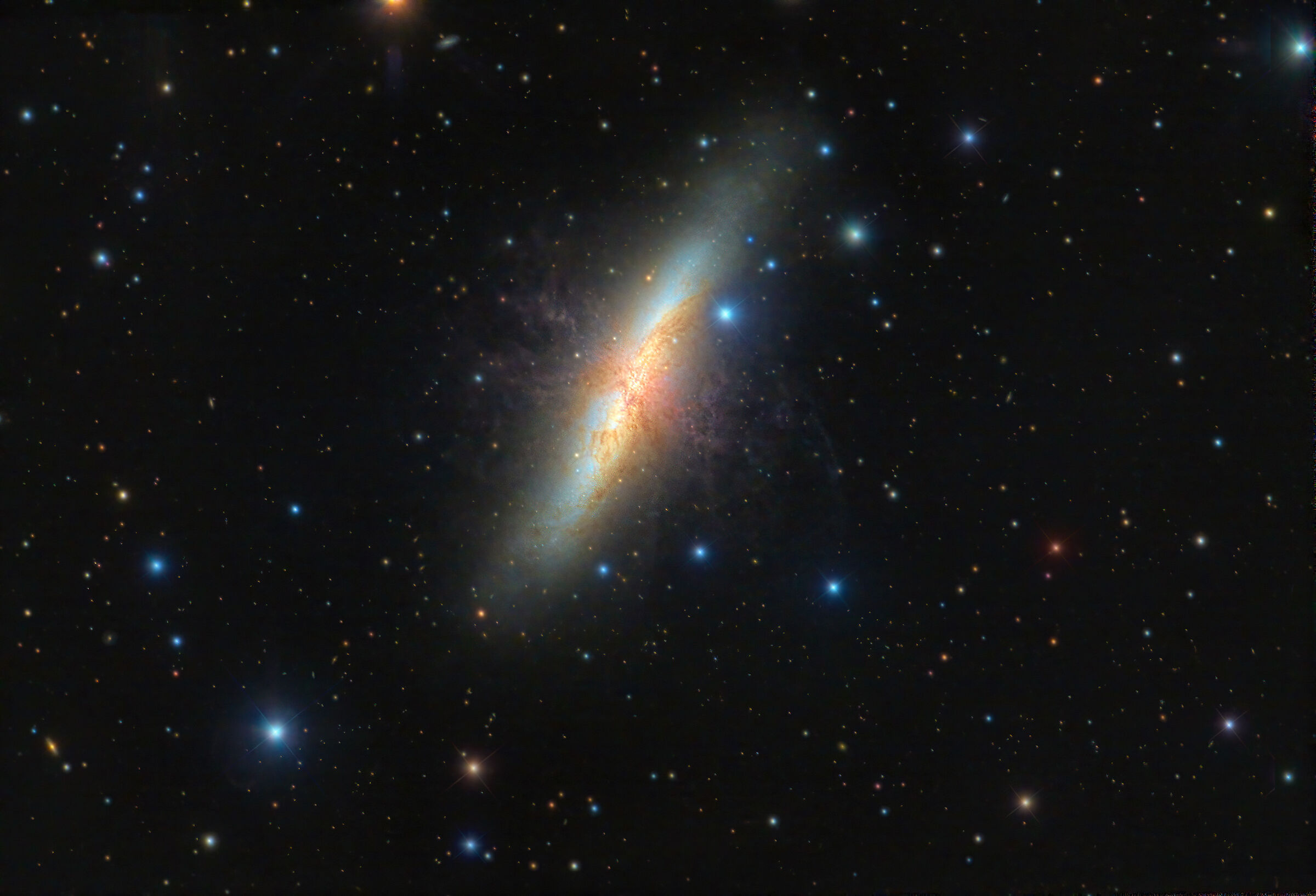 M82