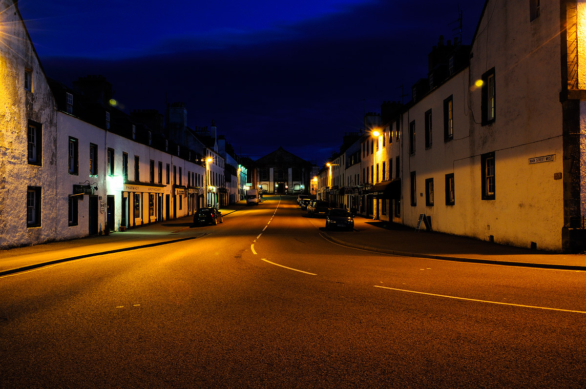 Inveraray by night