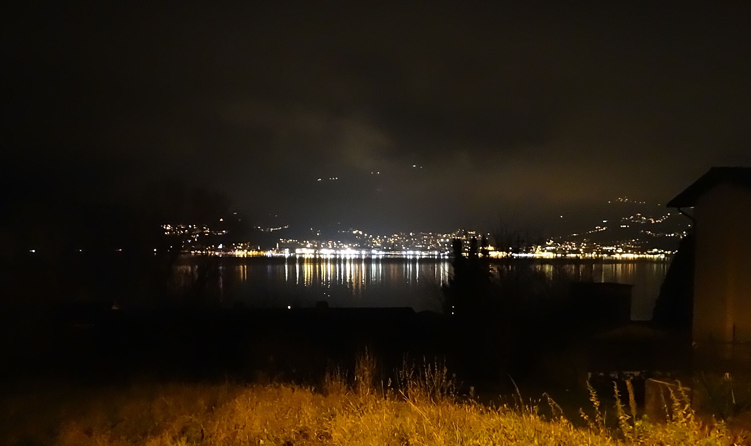 Luci di inverno sul lago di Iseo