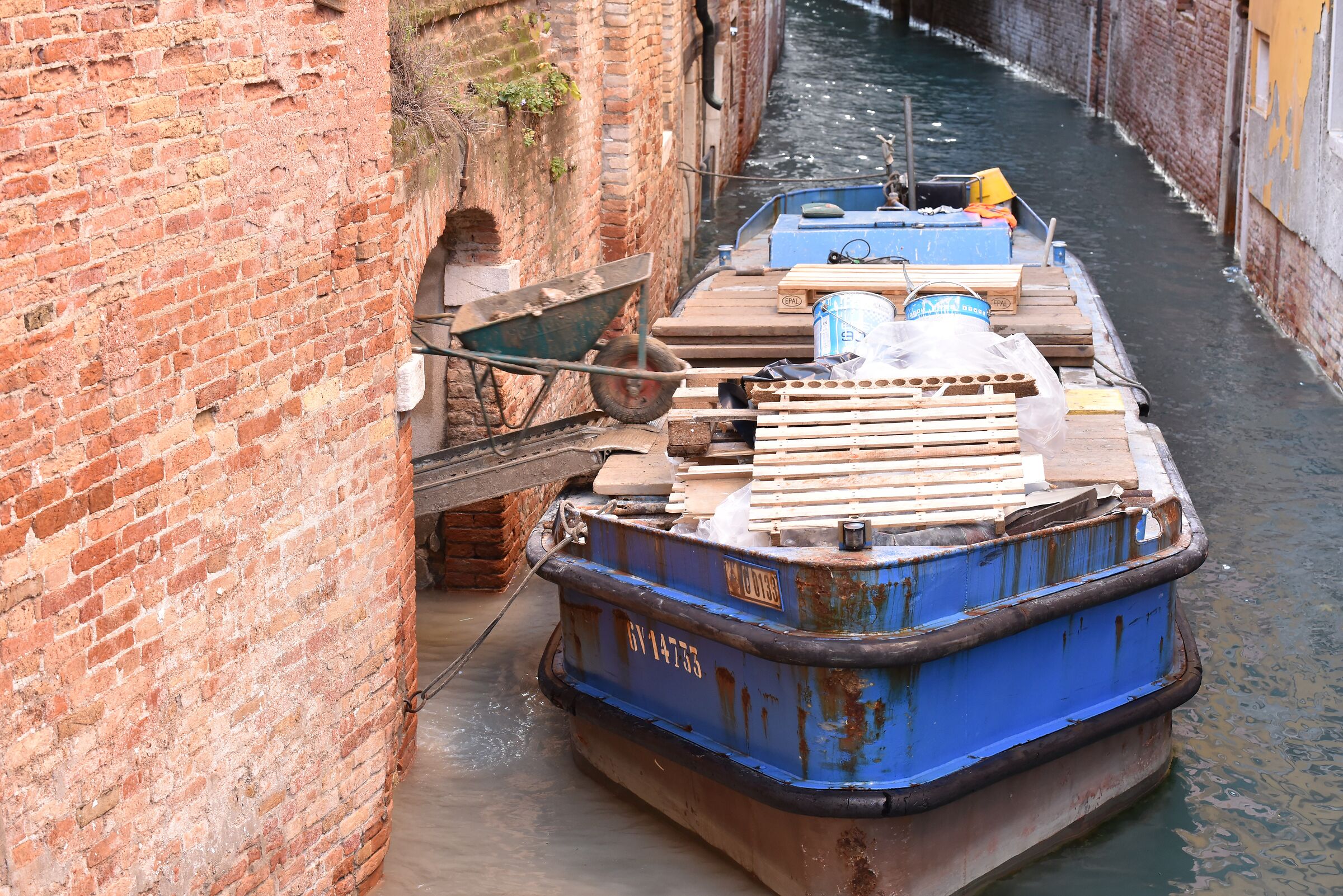 Renovate house in ... Venice