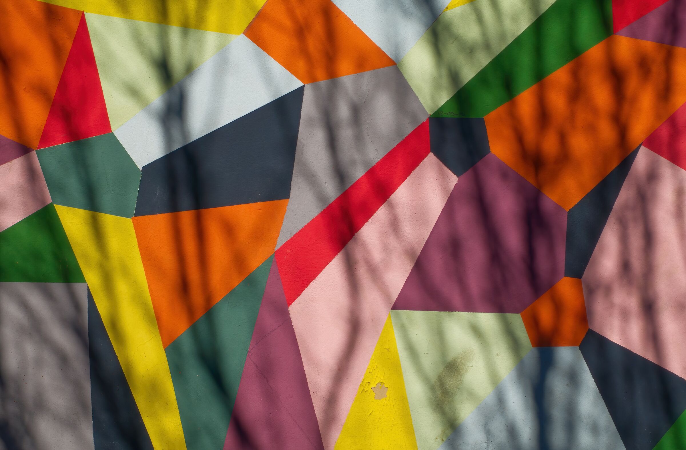 Colors geometries and shadows
